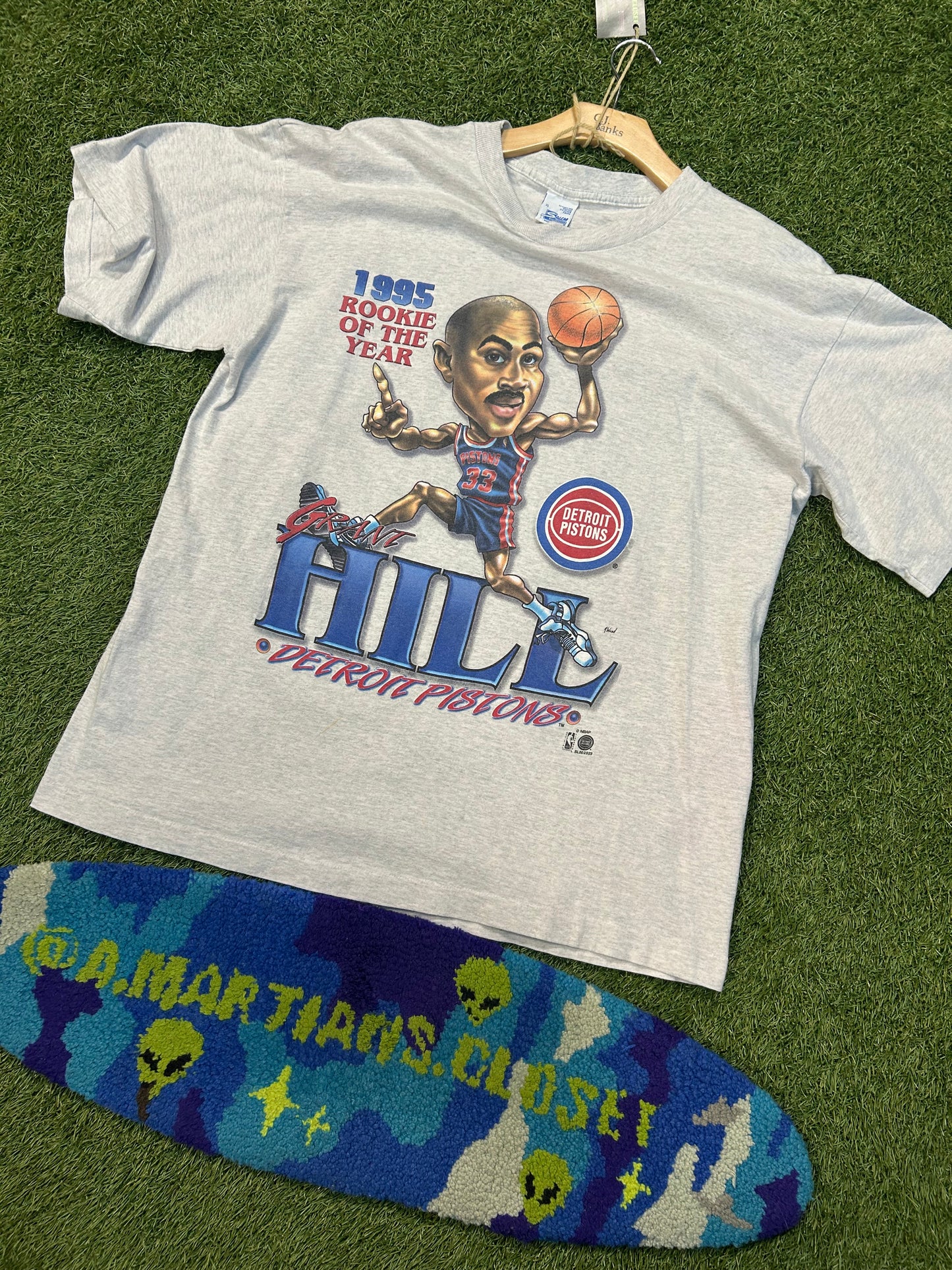 Vintage 1995 Salem Detroit Pistons Grant Hill Rookie Of The Year Tee