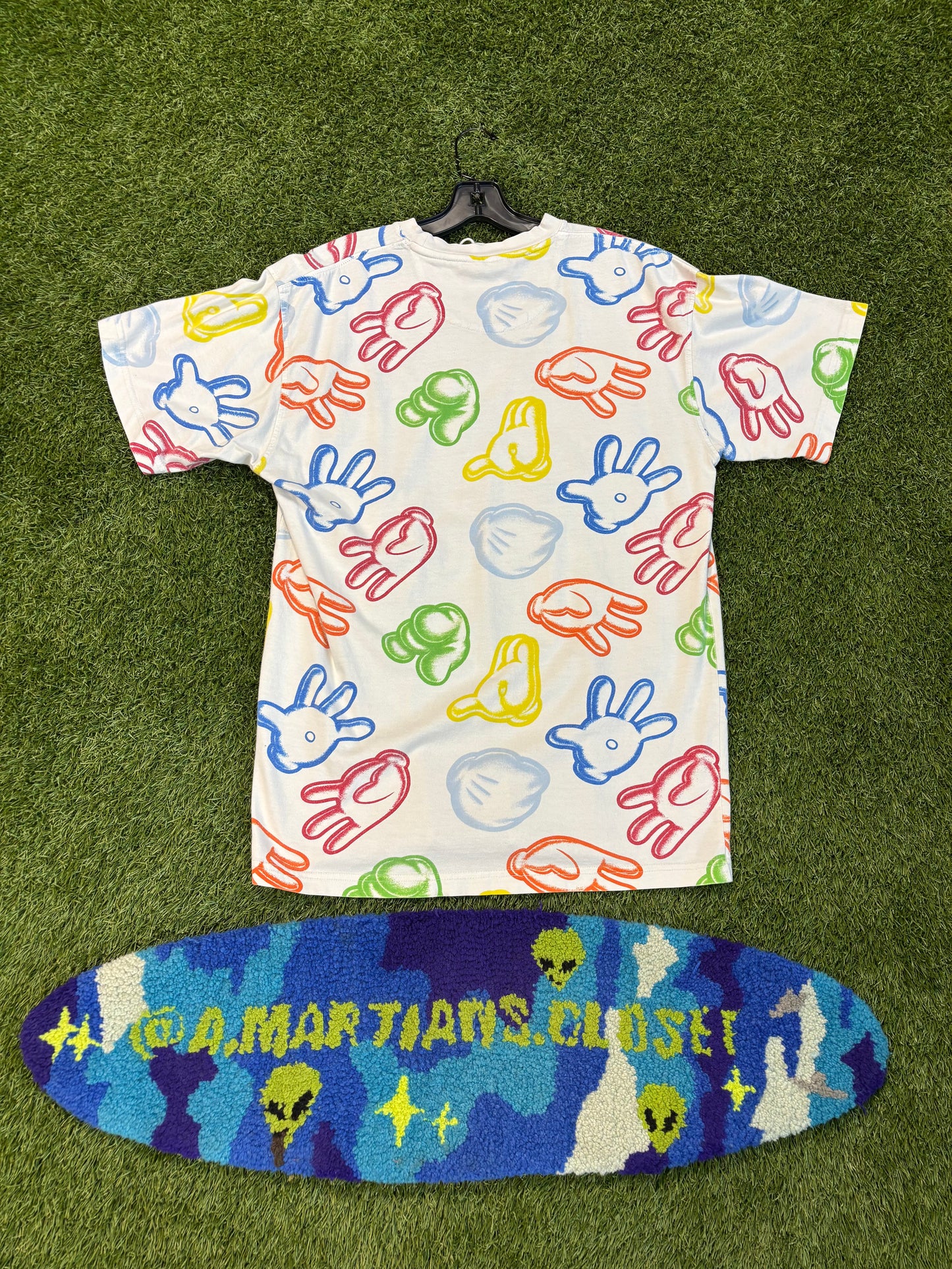 Vintage Disney Hands Tee