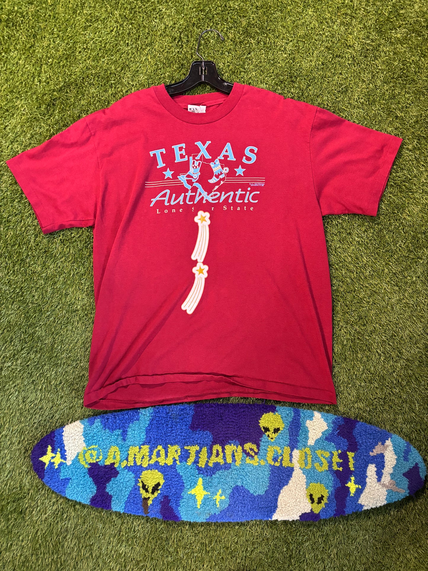 Vintage Texas Authentic Lone Star State J&J Distribution Tee