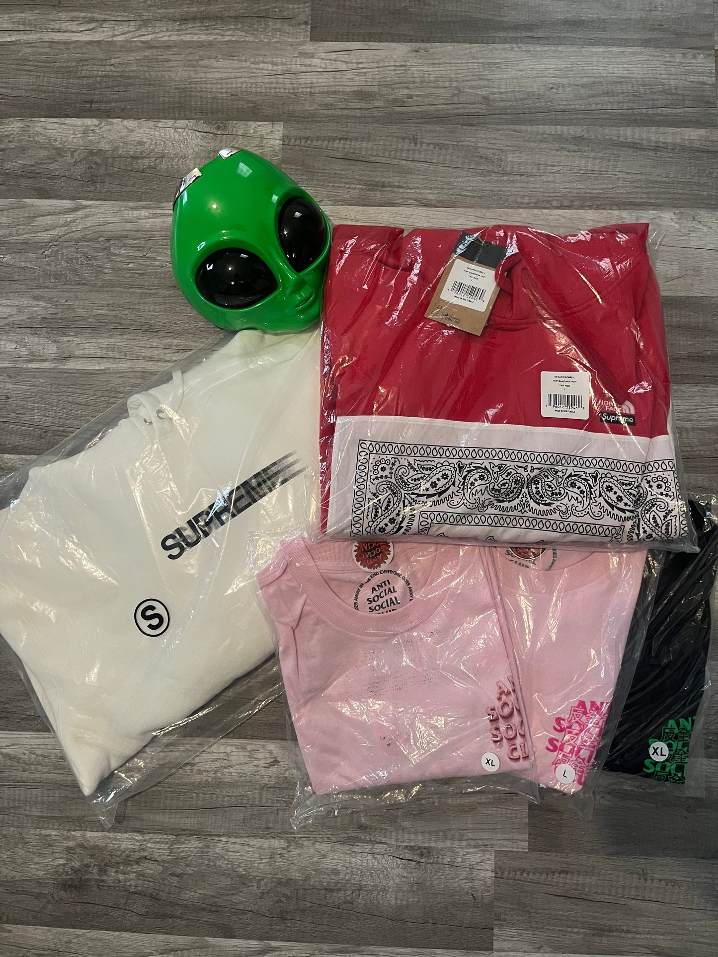 Supreme x The NorthFace Bandanna Hoodie