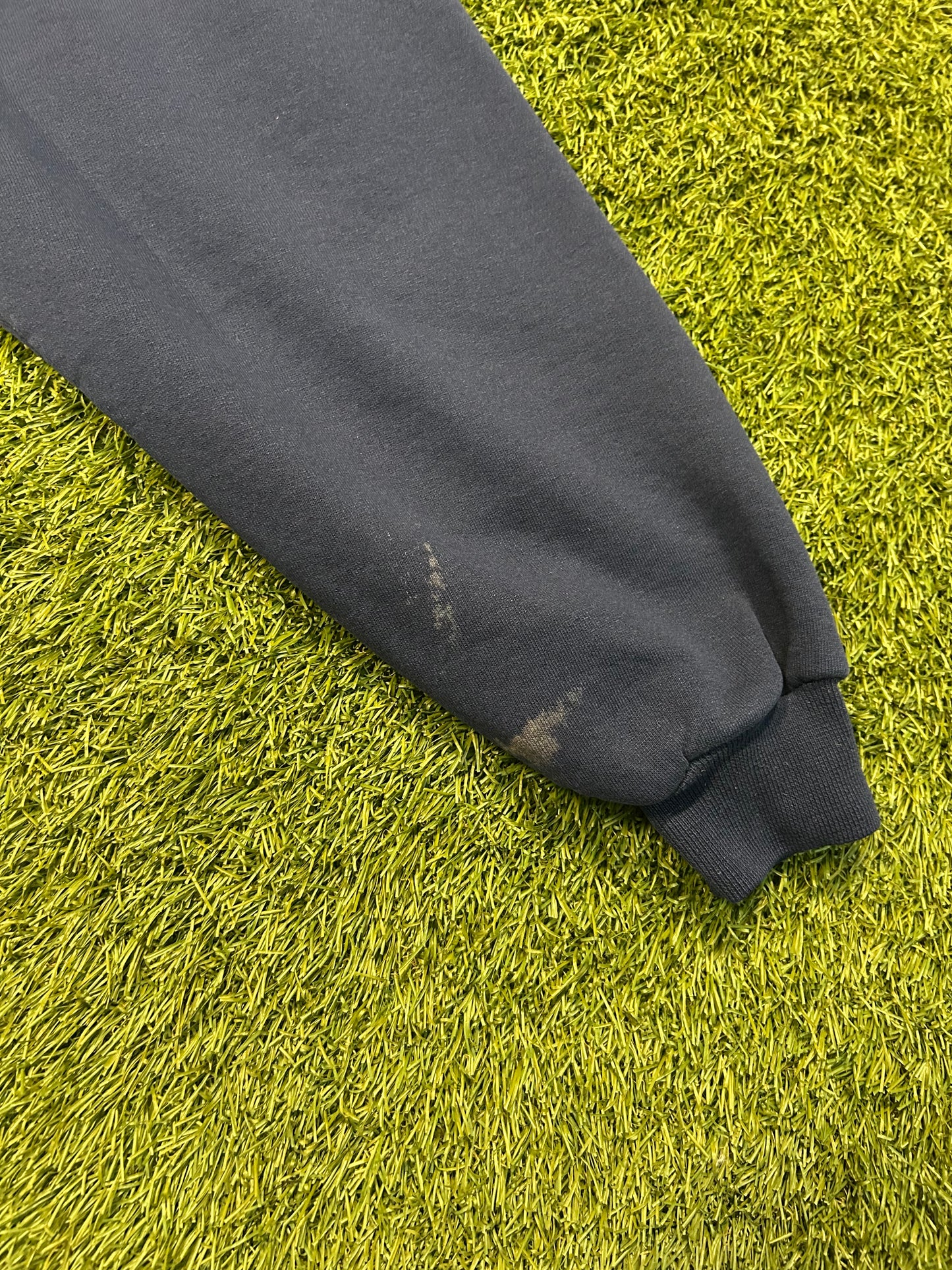 Vintage Russel Brand Dallas Cowboys Embroidered Logo Crewneck