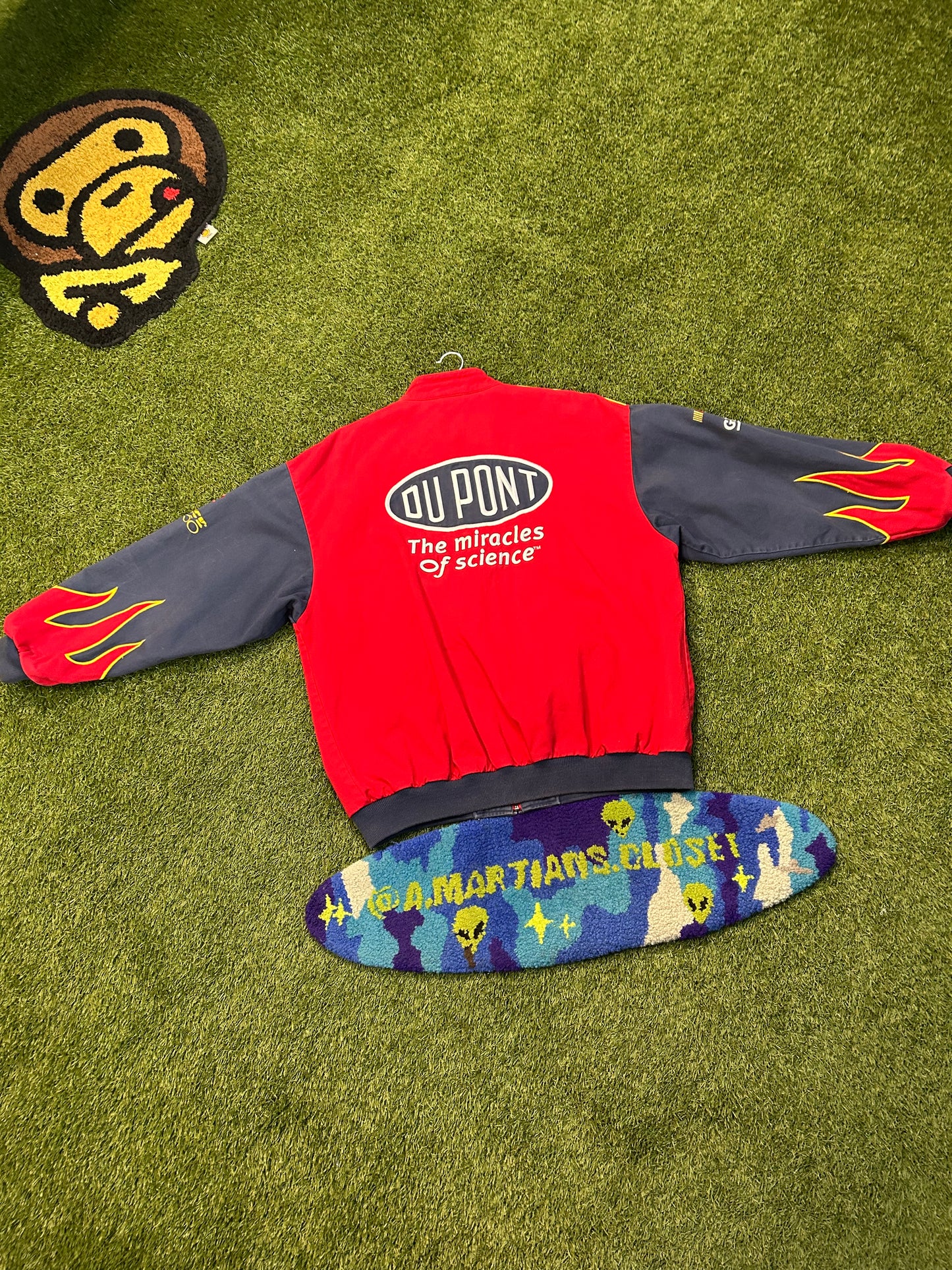 Vintage Jeff Gordon #24 DuPont Automotive Flame Sleeve NASCAR Jacket