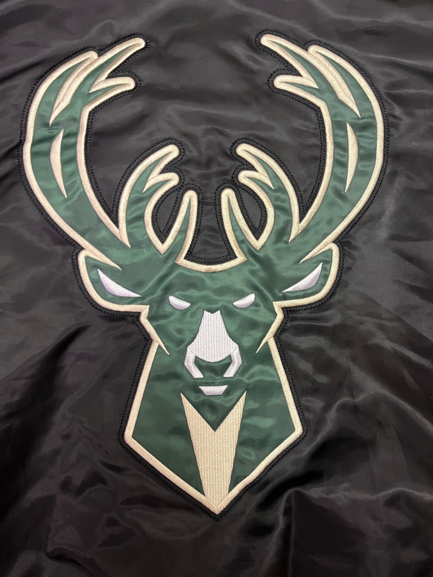 Rare Vintage 2000s Starter Jacket Milwaukee Bucks