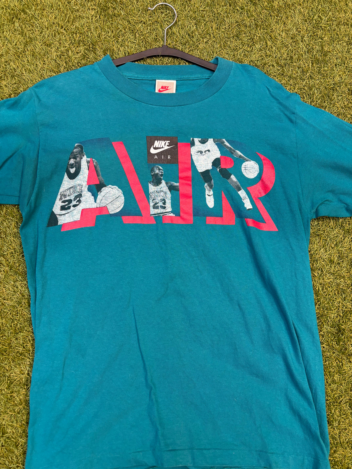 Vintage 90s Nike Air Jordan Blue Graphic Logo Long Sleeve Tee
