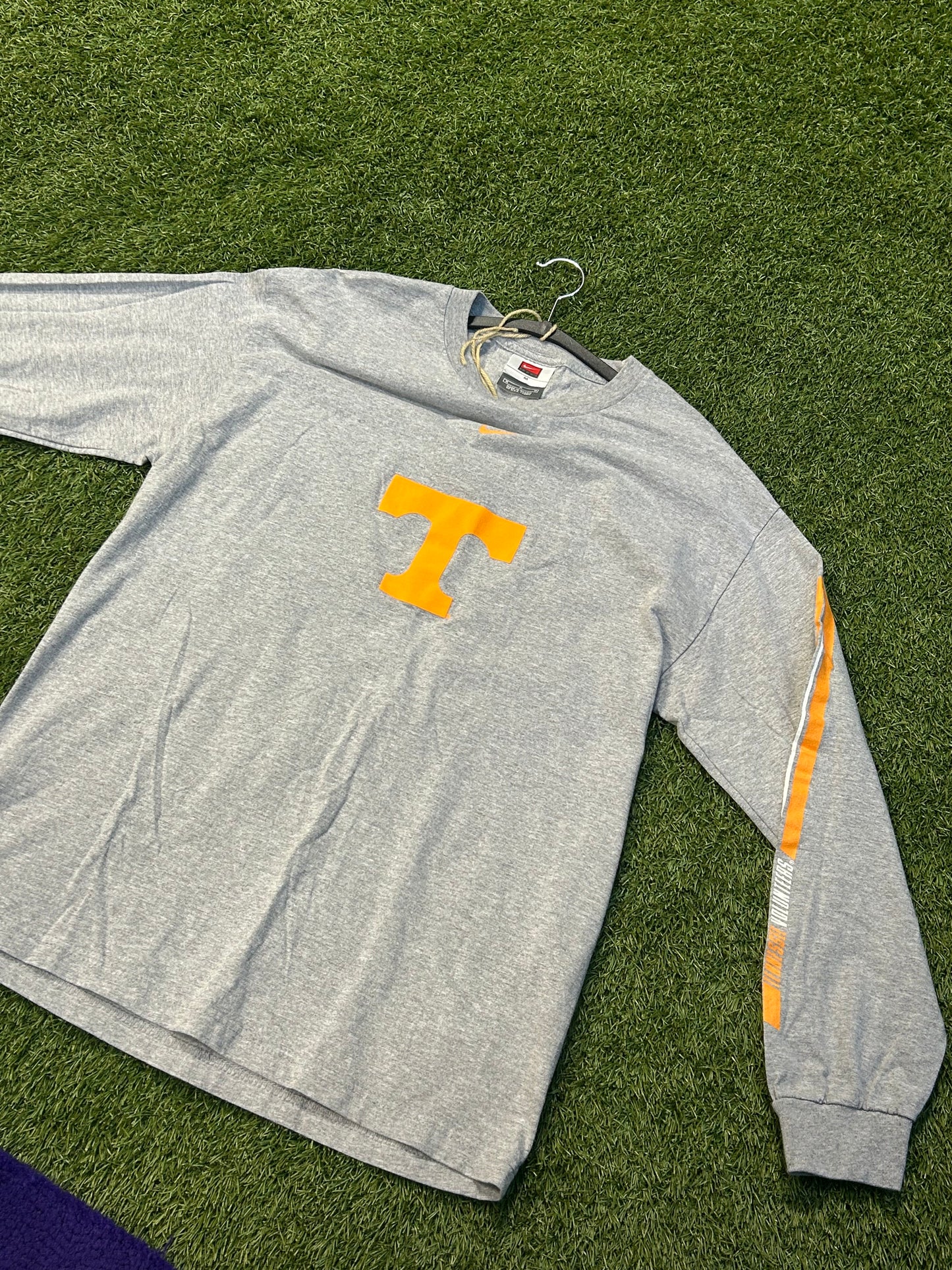 Vintage Nike Tennessee Volunteers L/Sleeve Tee