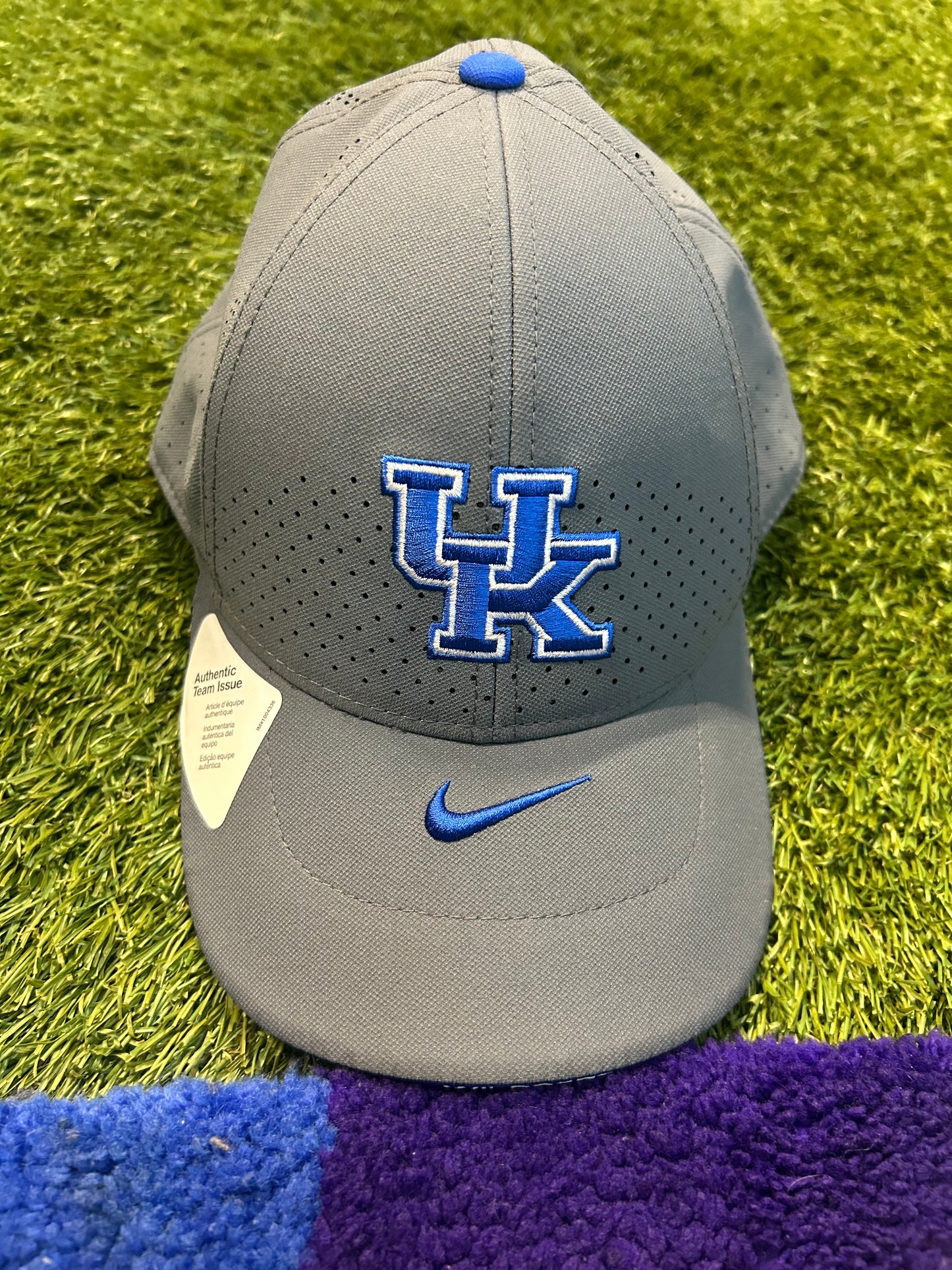 Nike University Of Kentucky Dri Fit Cap