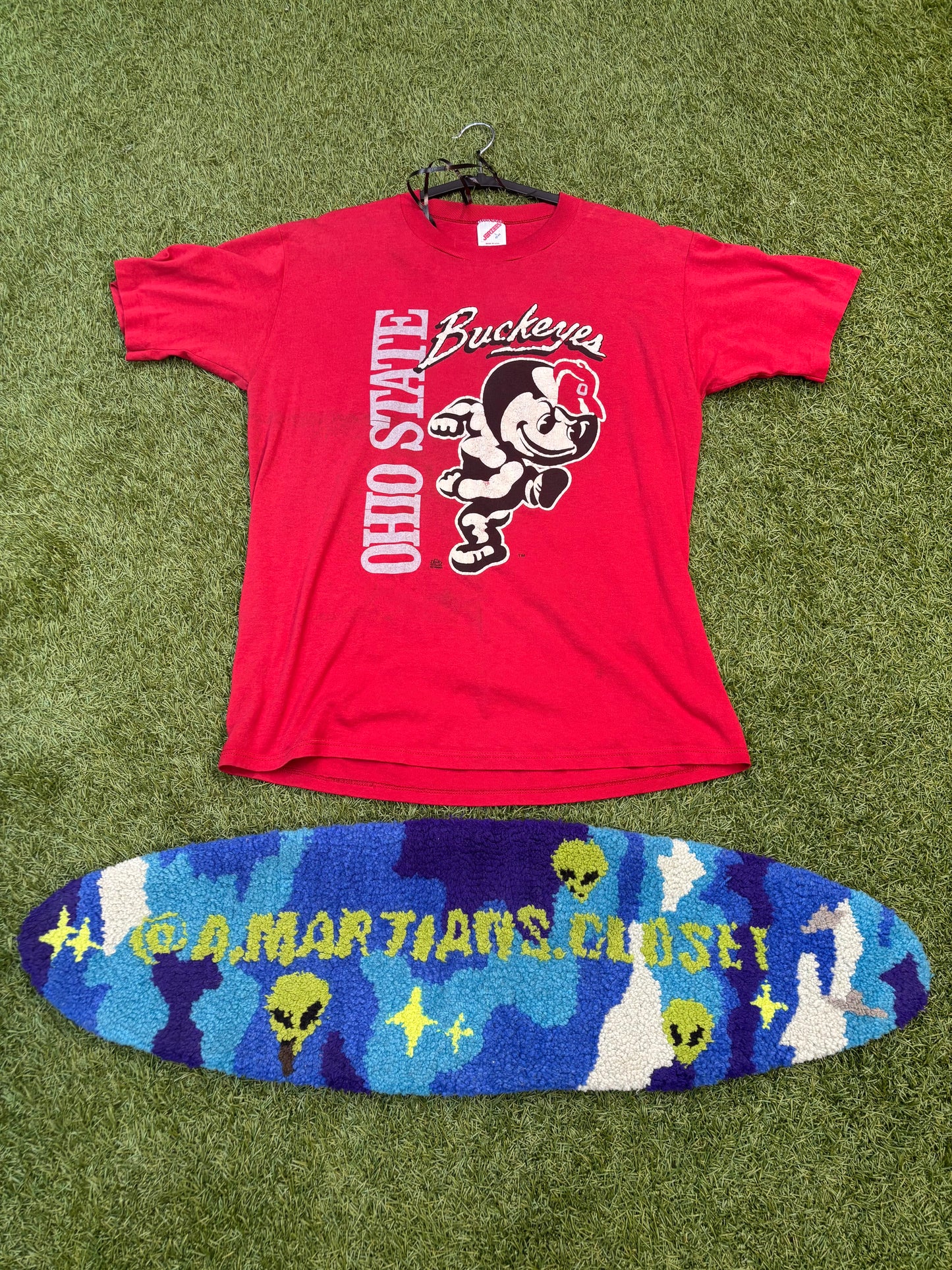 Vintage Jerzees 1990 Brutus the Buckeye Graphic Tee