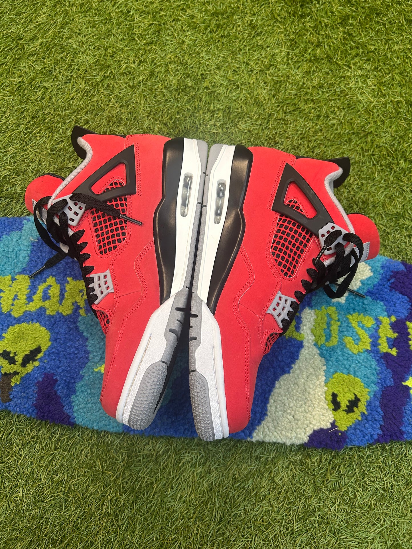Jordan 4 Retro Toro Bravo( VNDS 2026)