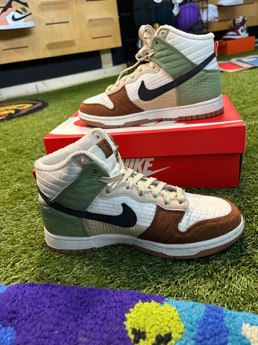 Nike Dunk high next nature