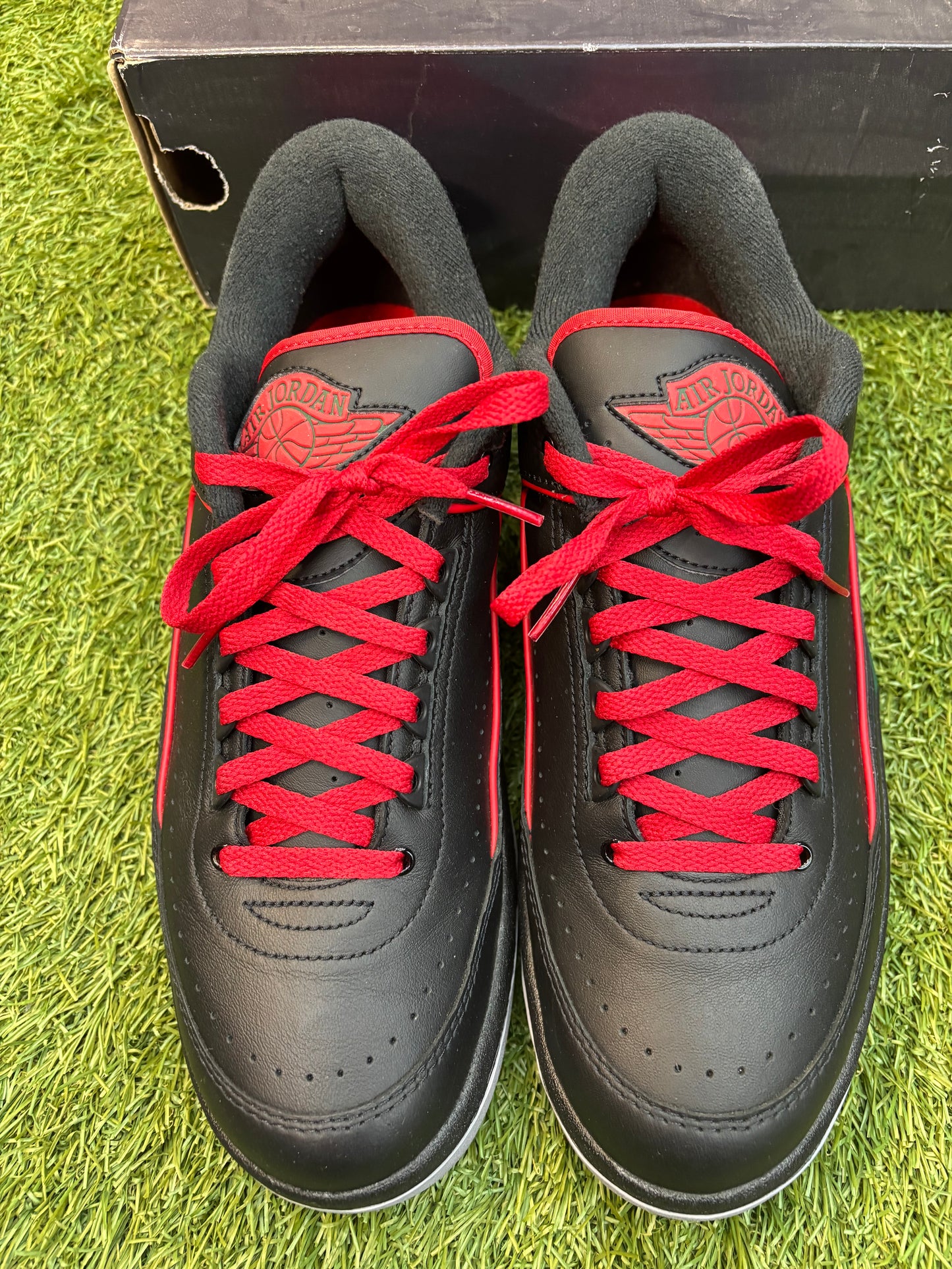 Jordan retro 2 low Gucci
