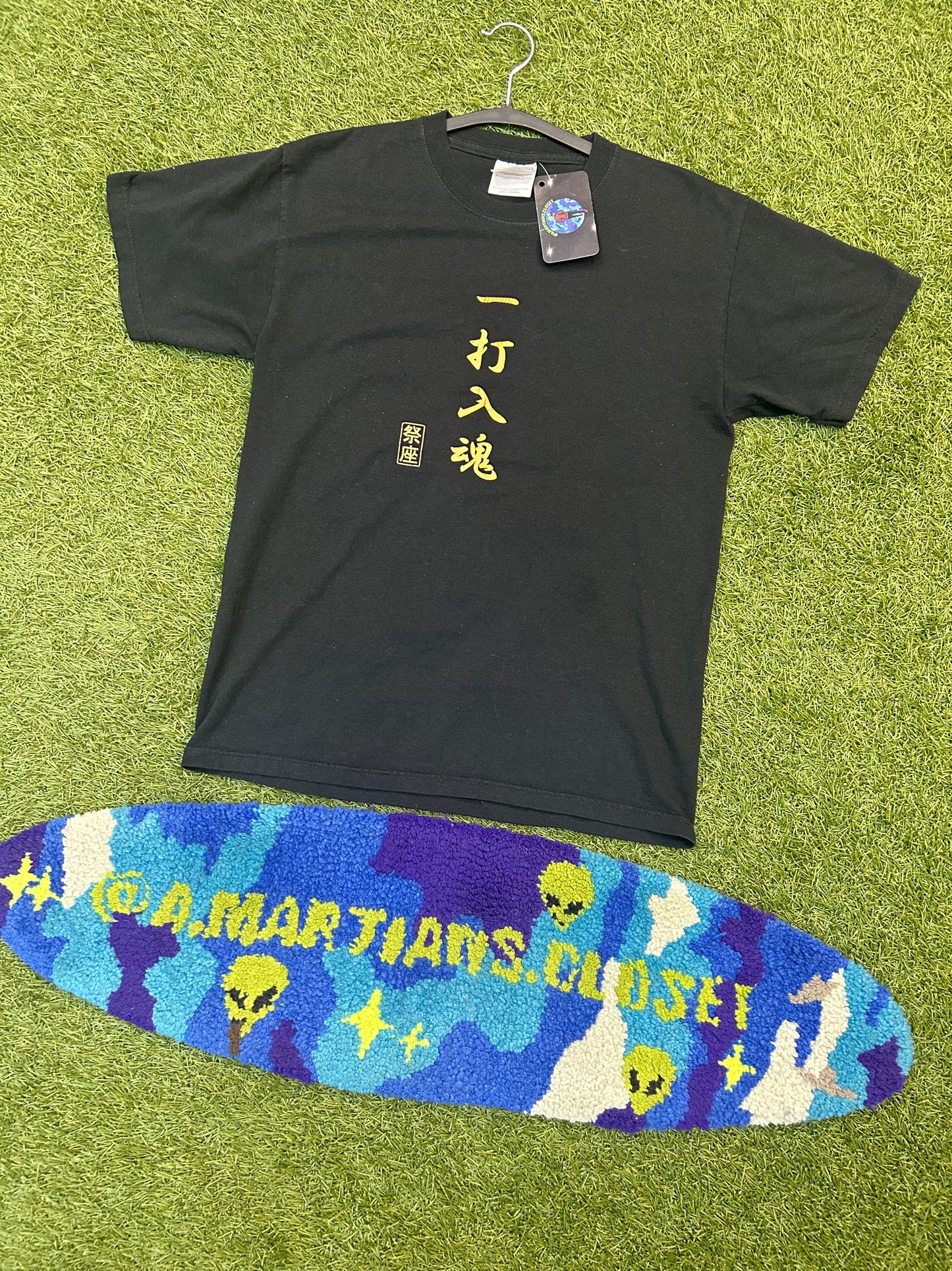 Vintage Chinese Writing Black Tee