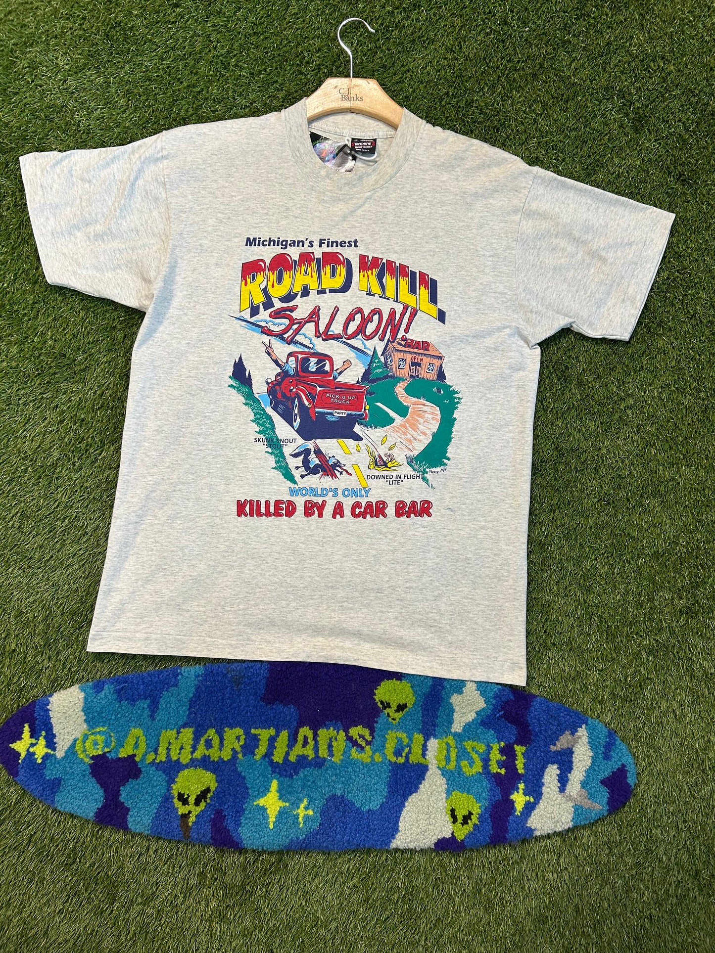 Vintage 90s Best Tag Road Kill Saloon Michigans Finest Tee