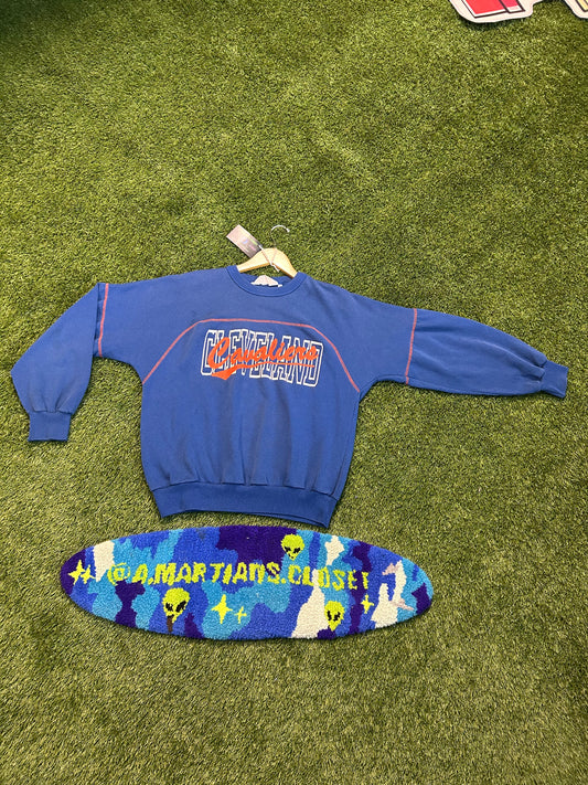 Vintage 90s Cleveland Cavilers Crewneck