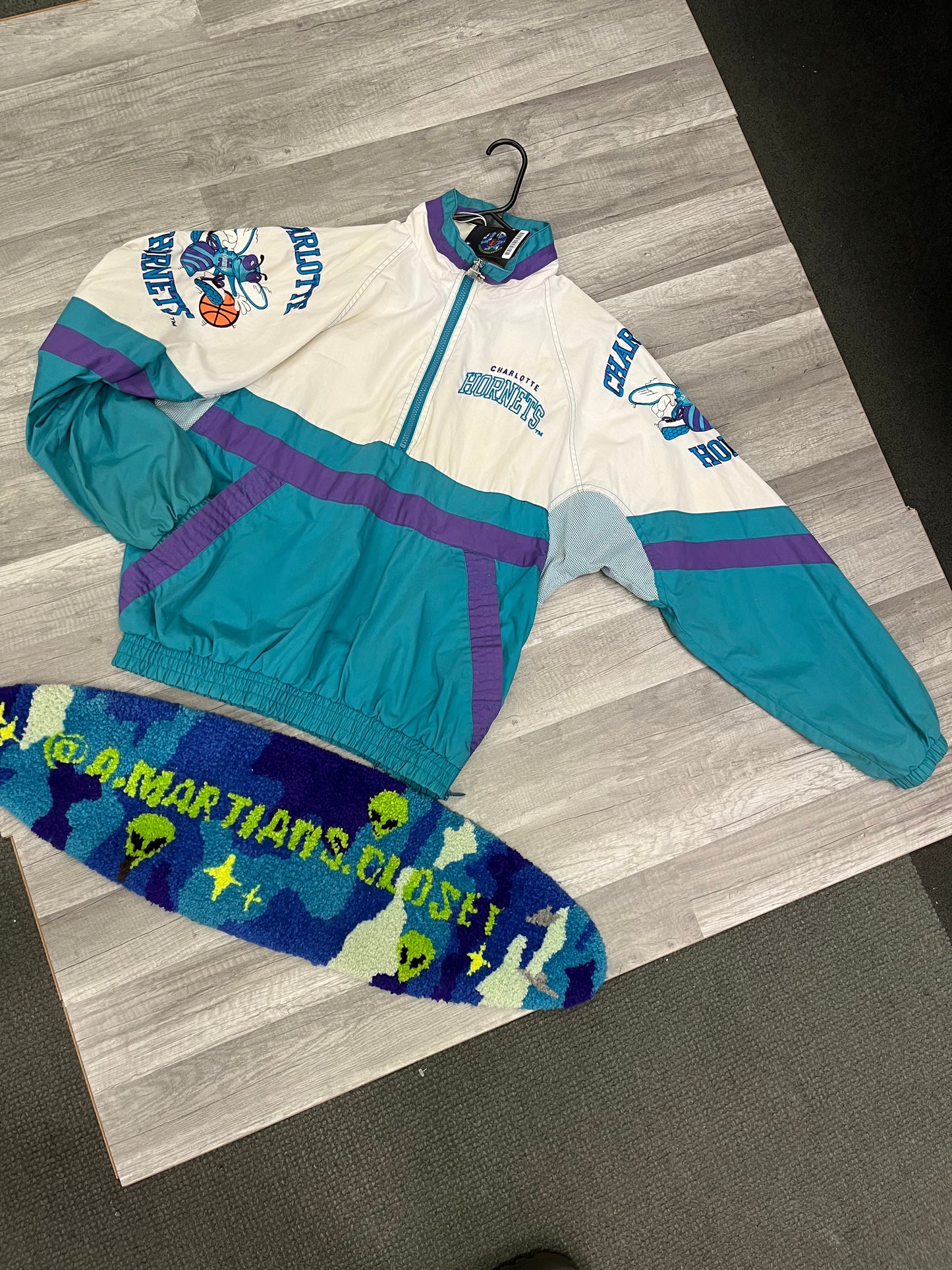 Vintage 90s Charlotte Hornets Starter Jacket