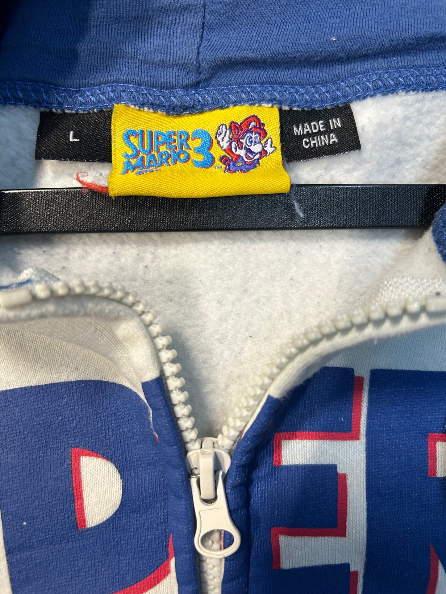 2009 Nintendo Super Mario Bros 3 Zip Up Jacket