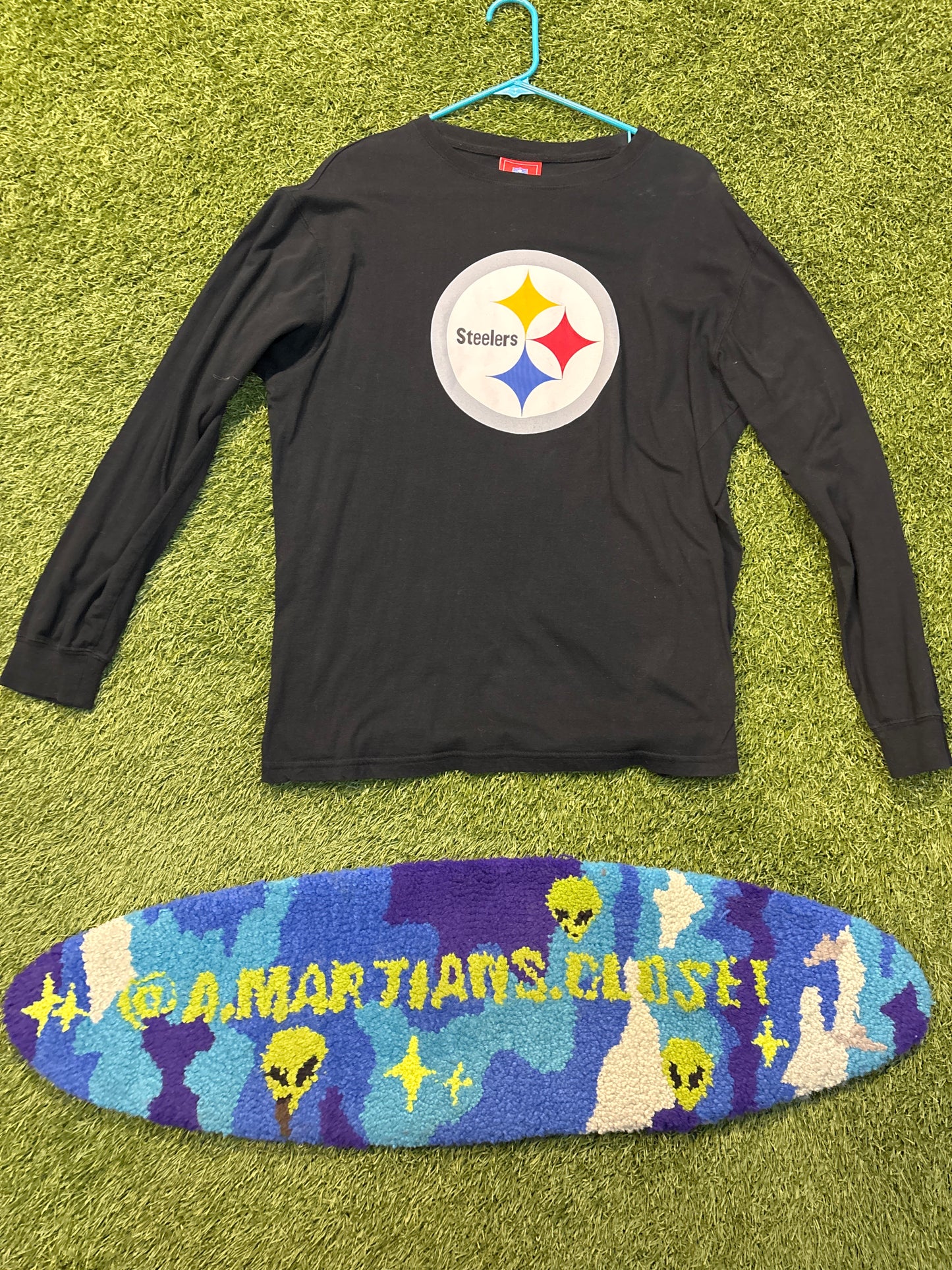 New Age Pittsburgh Steelers long sleeve