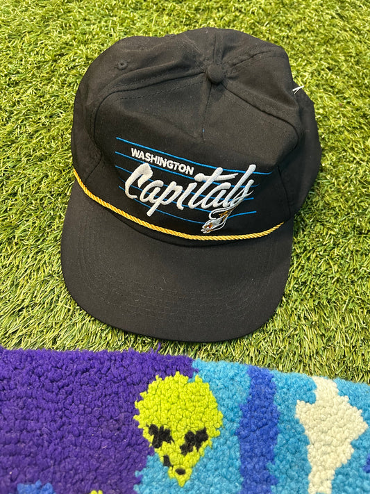 Vintage 90s NHL Washington Capitols SnapBack Hat