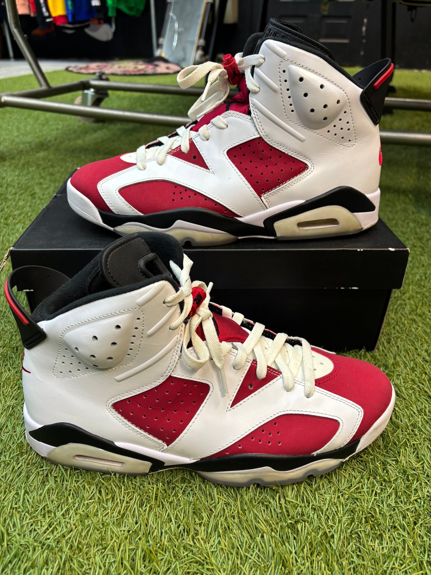 Jordan retro 6 “Carmine”