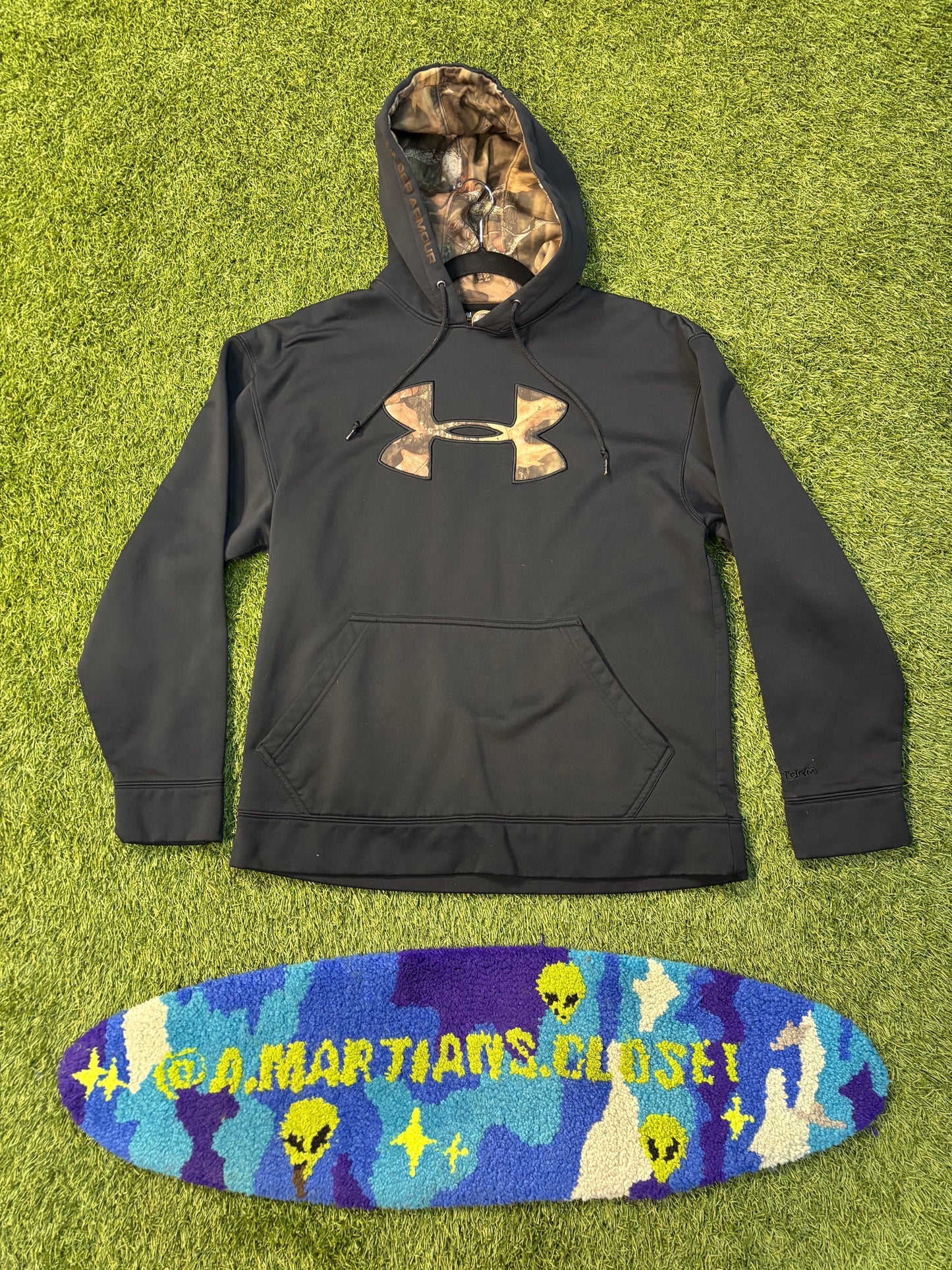 Black and Camo Under Armor Storm Hoodie Size Medium