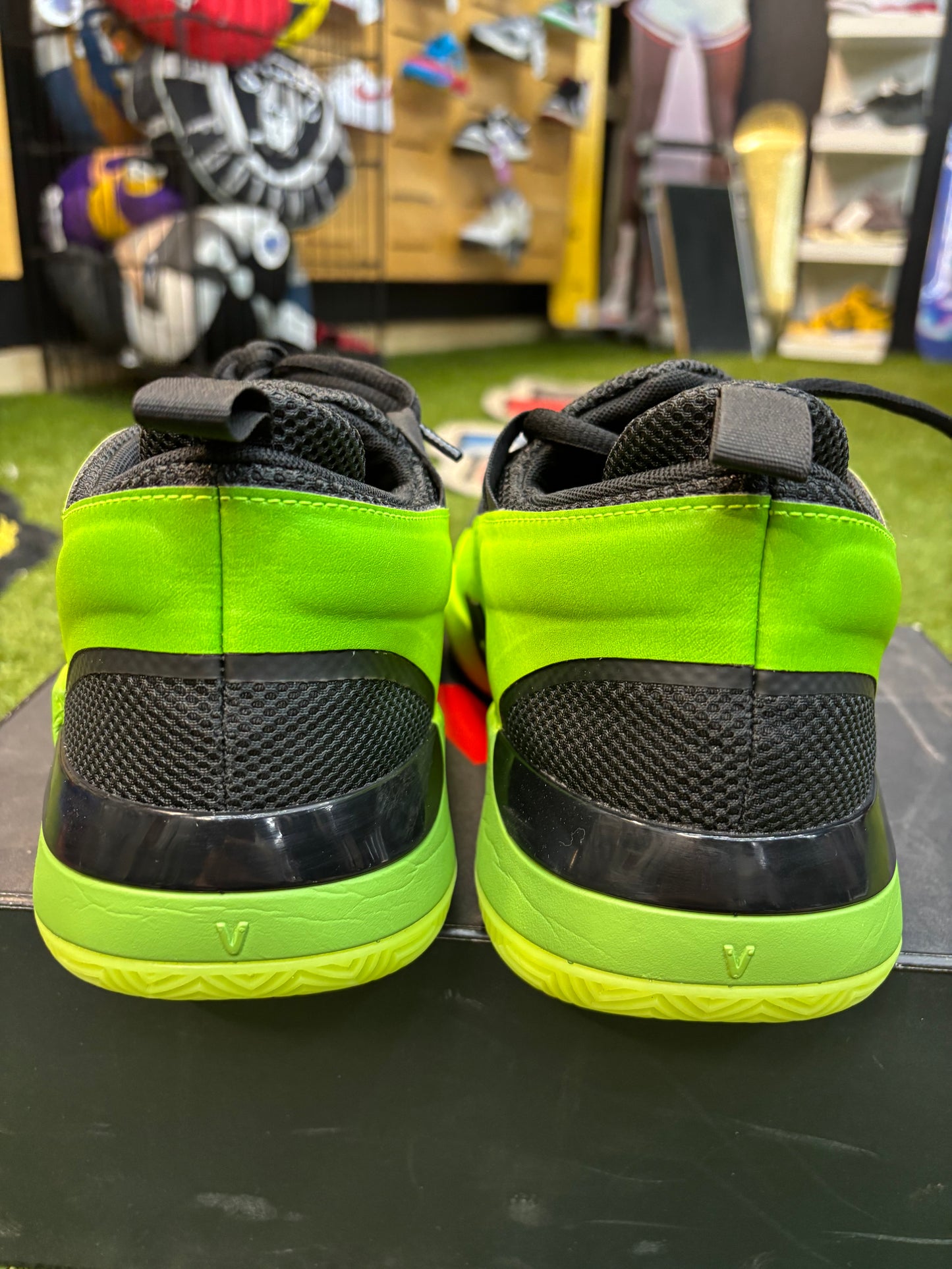 Adidas Donavan Mitchell basketball shoes