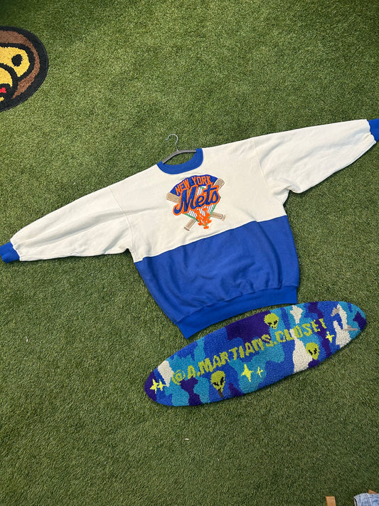 Vintage 90s New York Mets Big Embroidered Logo Crewneck