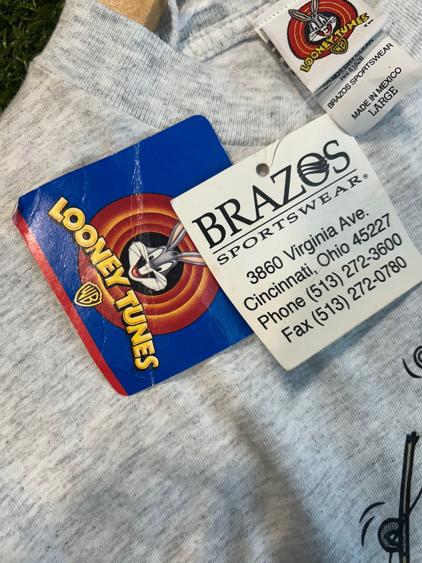Vintage 1997 Tasmanian Devil Michigan Fishing Tee