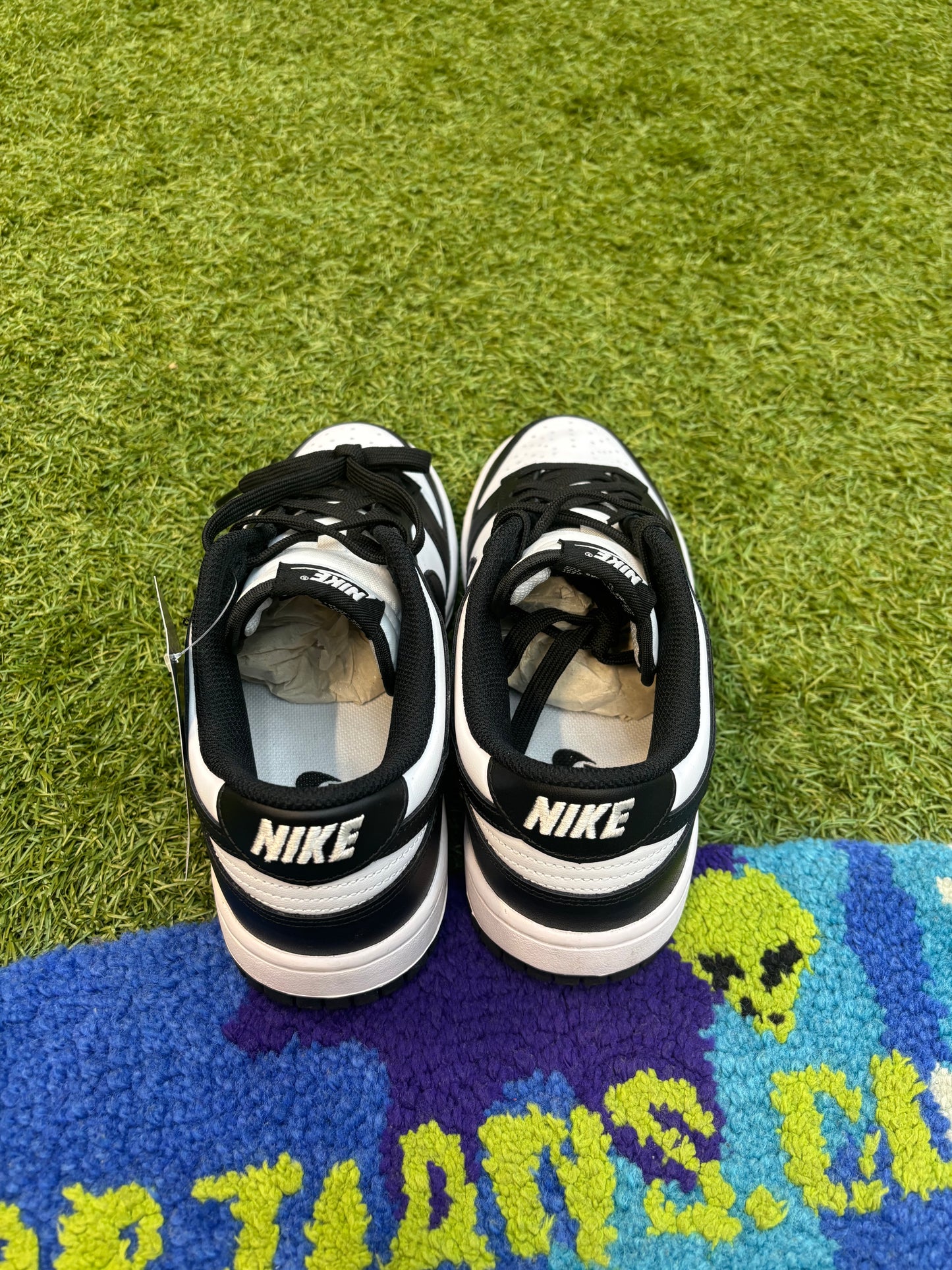 Nike Panda Dunks