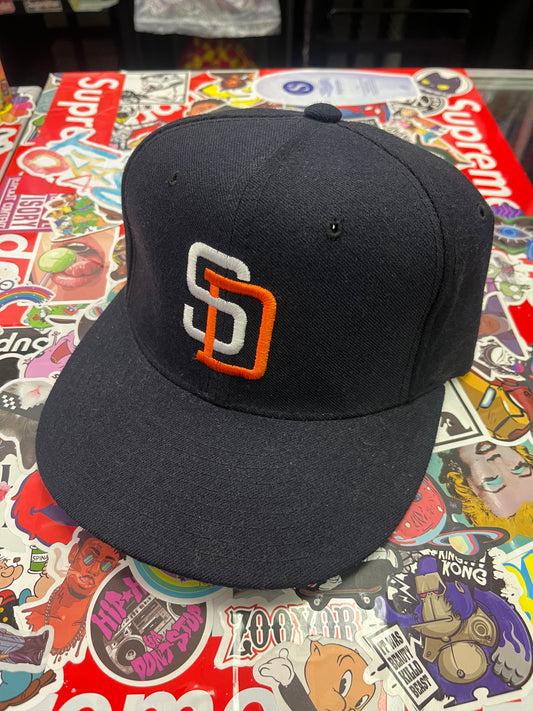 Vintage New Era San Diego Padres Wool Fitted