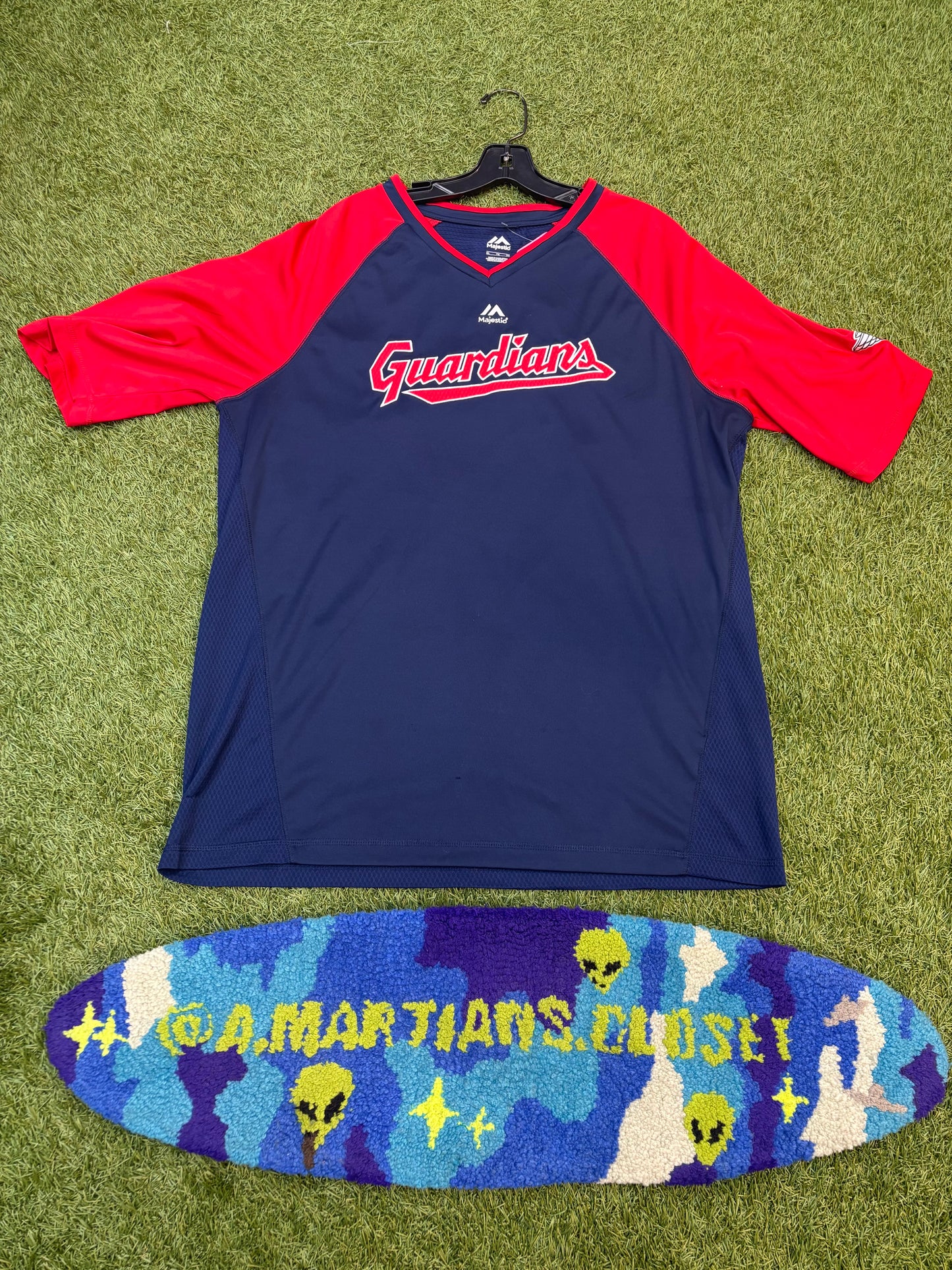 Cleveland Guardians pull over Tee