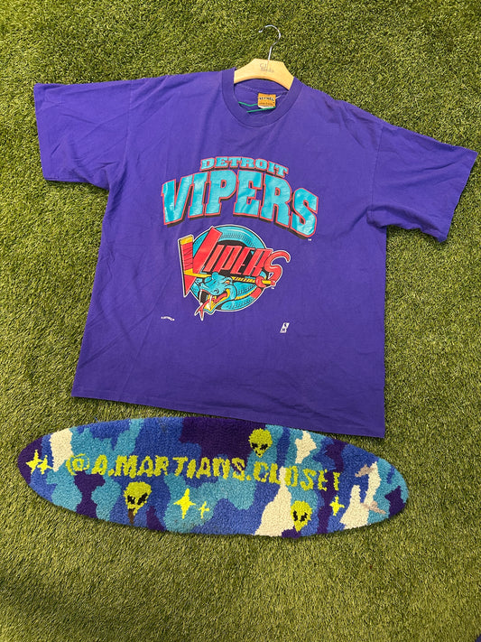 Vintage 90s Detroit Vipers NHL Tee