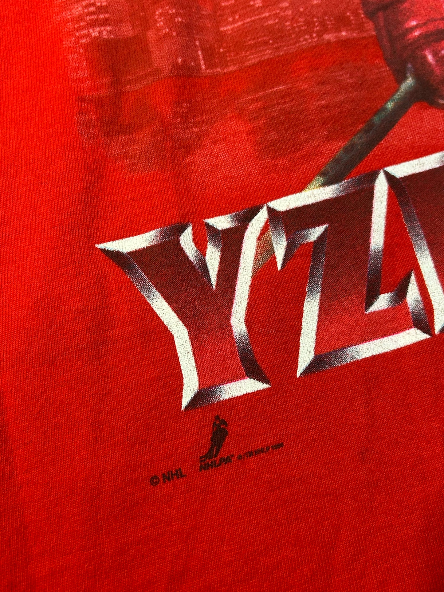 Vintage 90s Detroit Red Wings Yzerman Tee