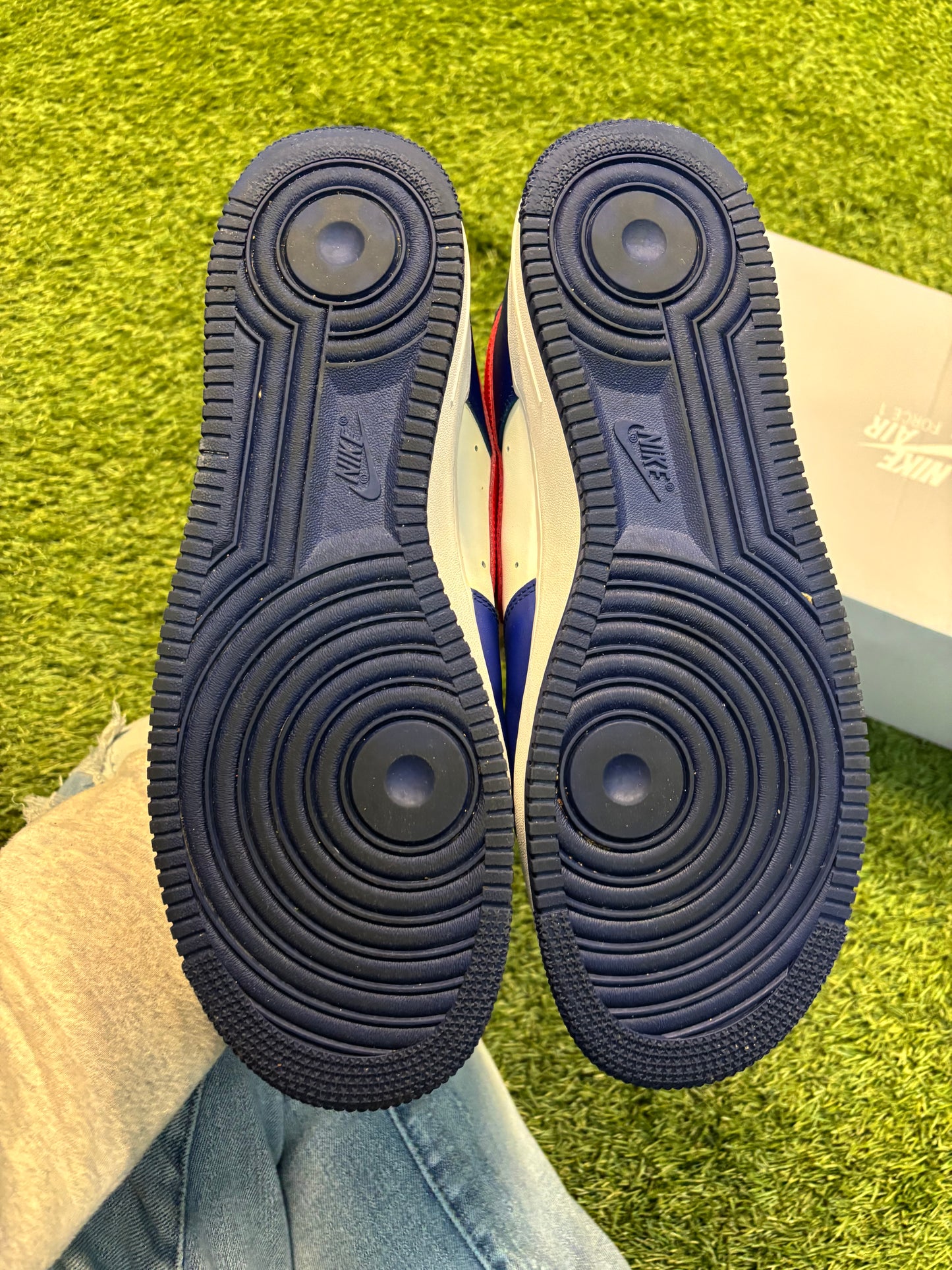 Nike Air Force 1 “USA red white blue” size 12