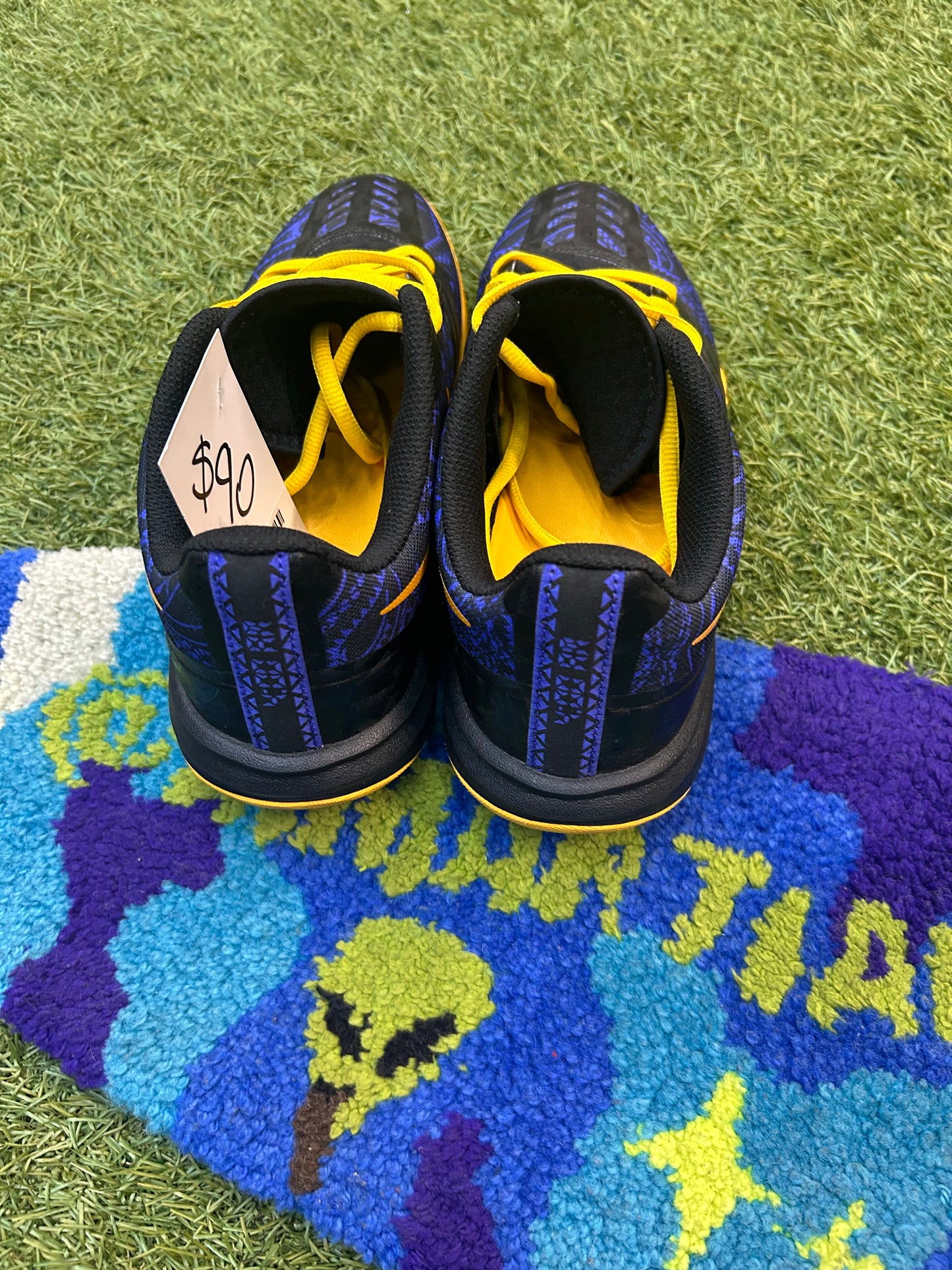 Nike Kobe Bryant Mentality Purple