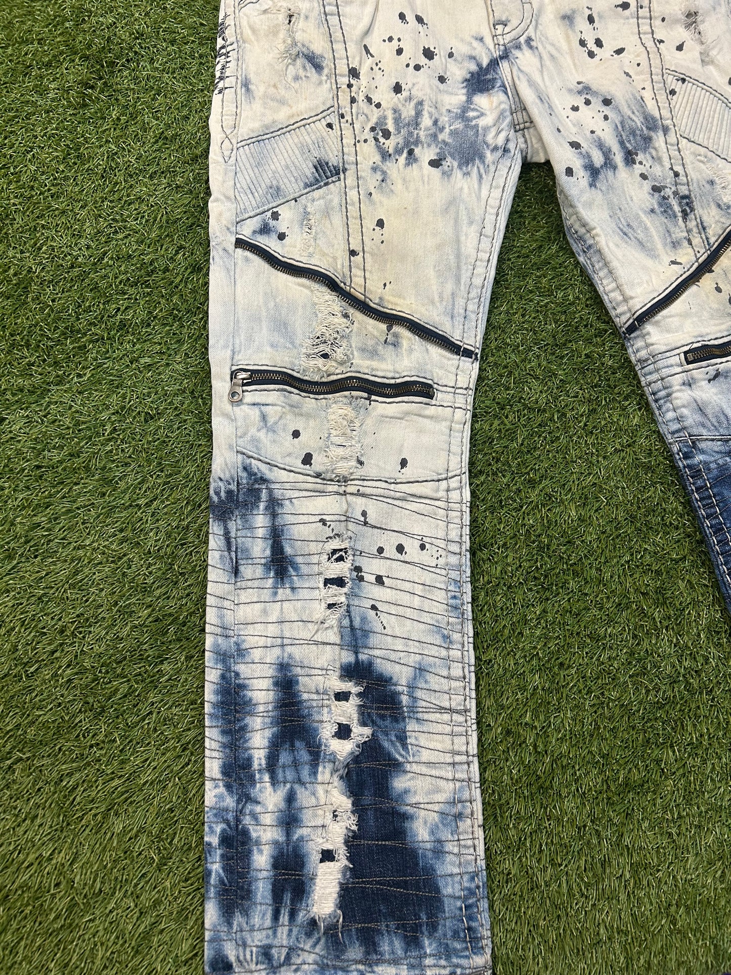 Vintage Distressed Denim Rock Revival Acid Wash Jeans