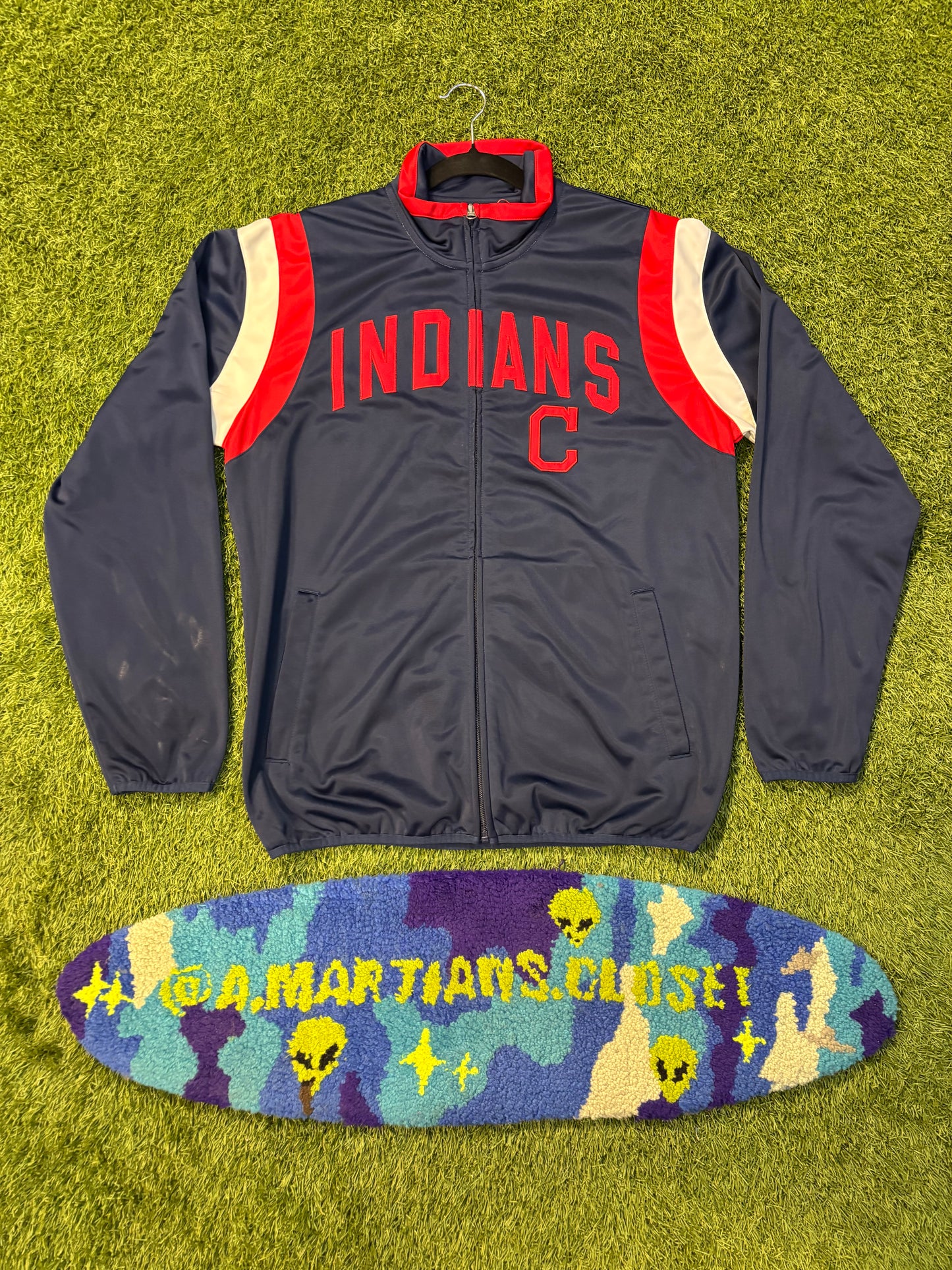 Cleveland Indians MLB Genuine Merchandise Size Medium