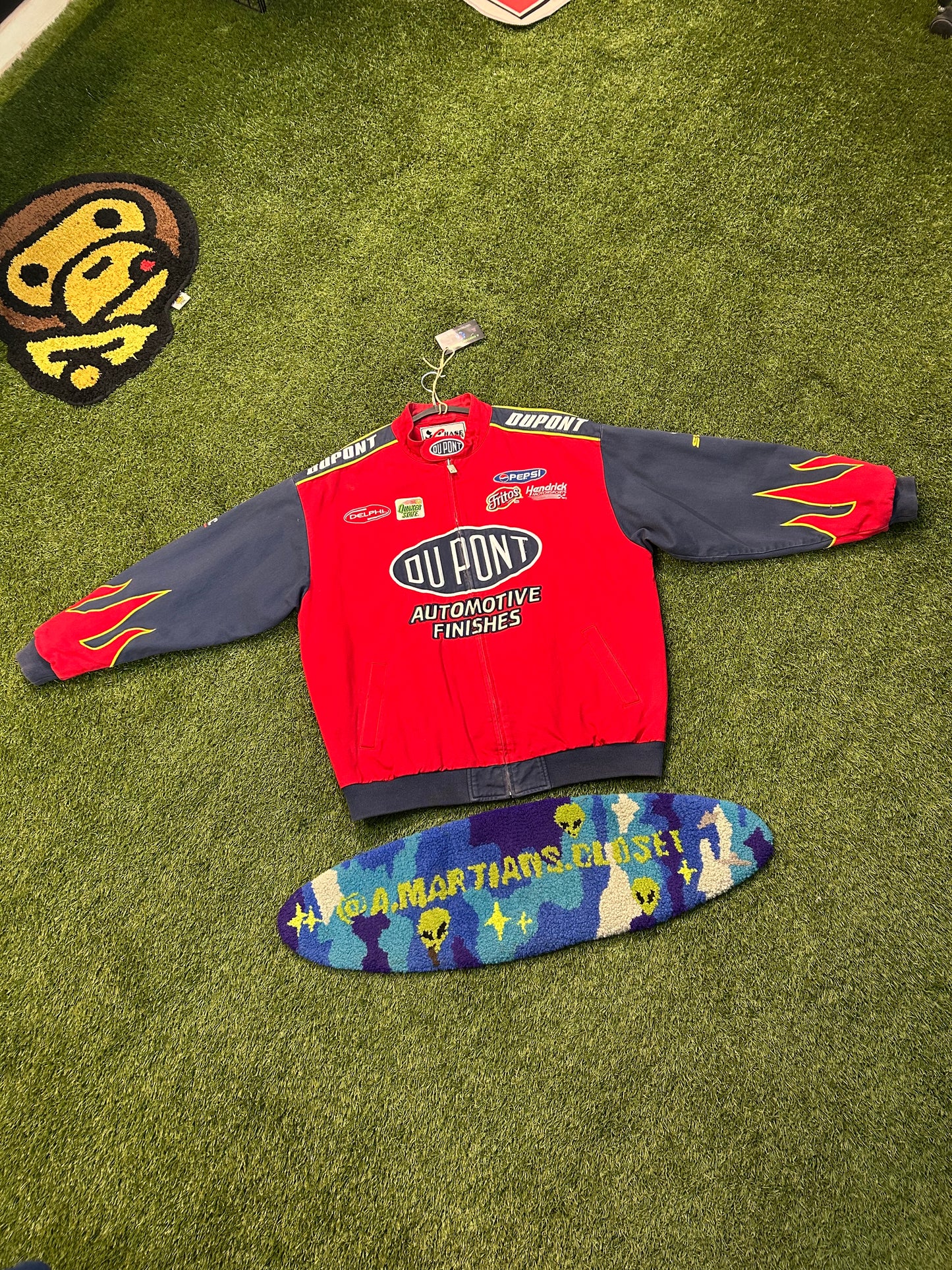 Vintage Jeff Gordon #24 DuPont Automotive Flame Sleeve NASCAR Jacket
