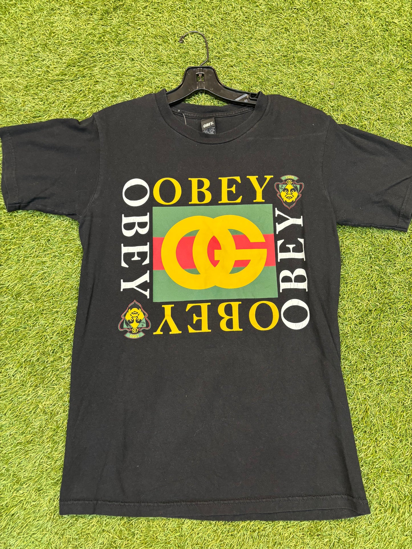 Vintage Obey Gucci Spoof Propaganda Y2K Streetwear Skate Black Tee