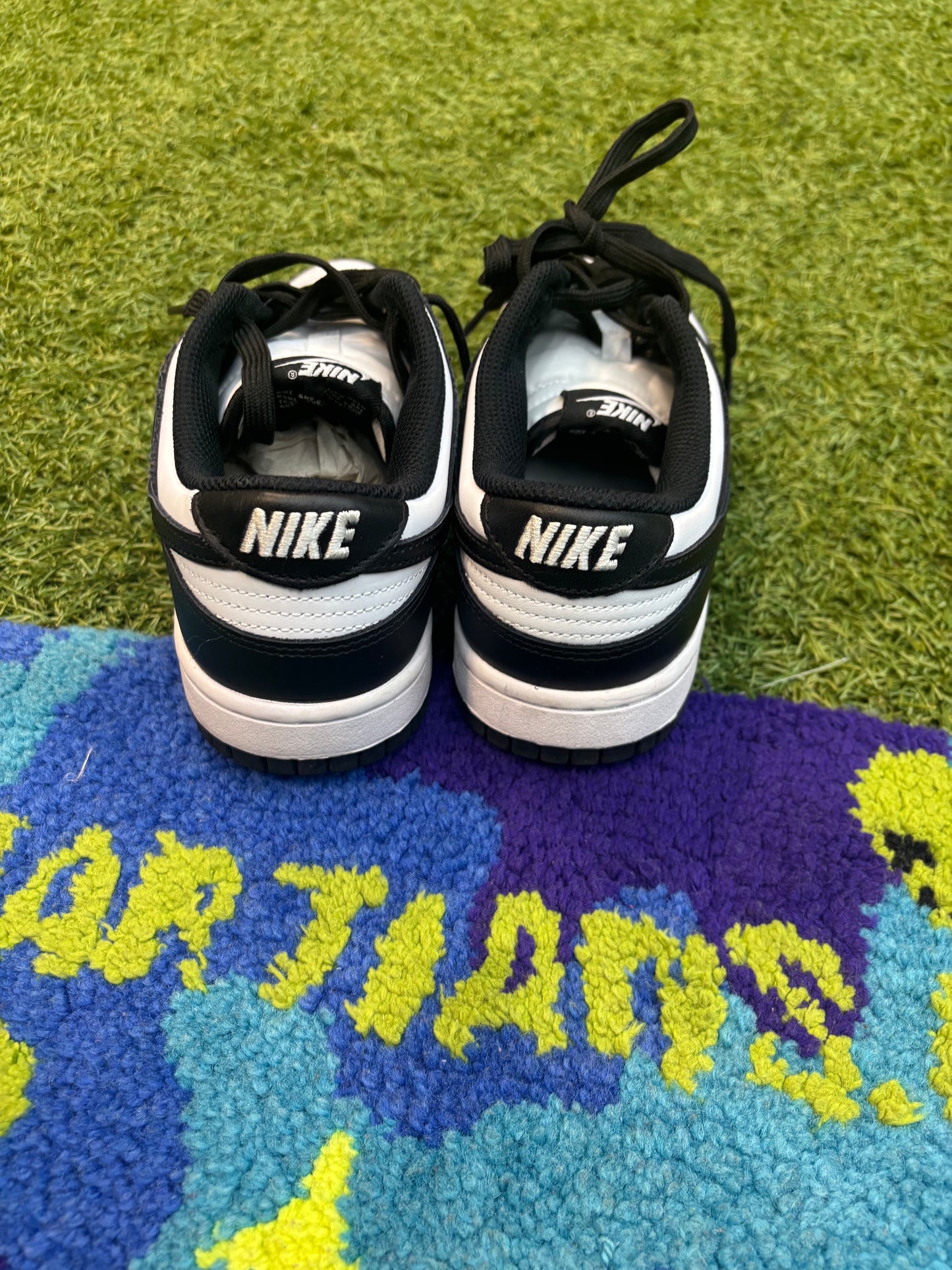 Nike Panda Dunks