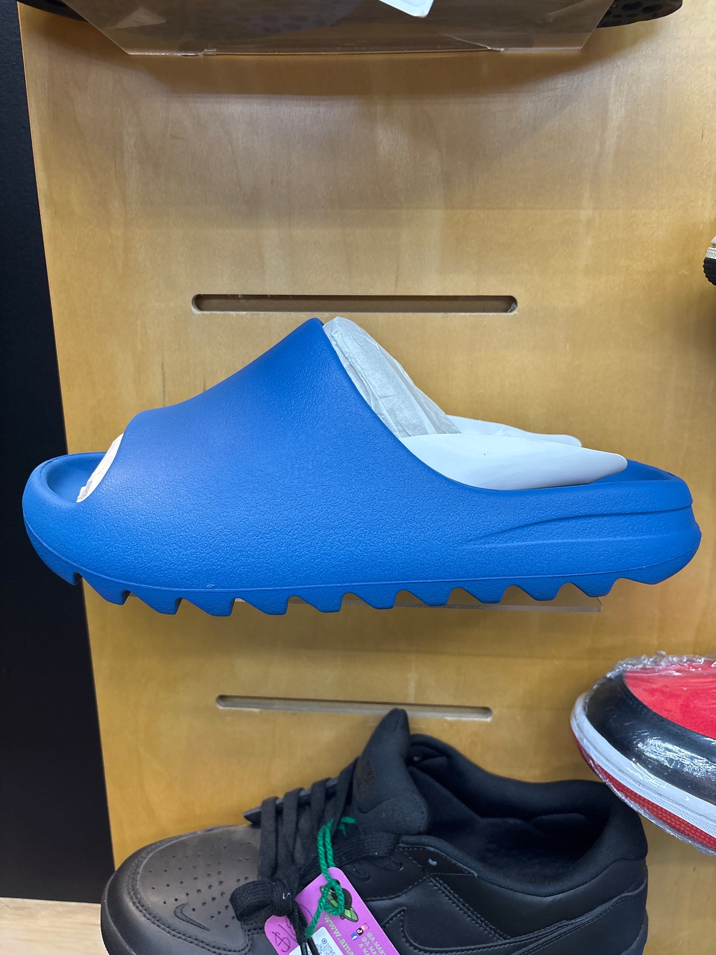 YS-01 SLIDES BLUE BRAND NEW SIZE 11 MT