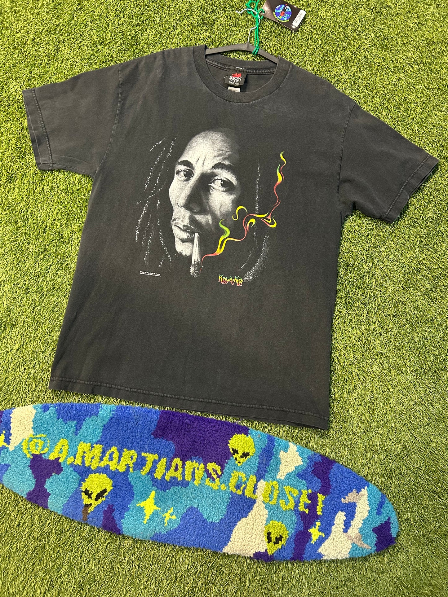 2007 Bob Marley Smoking Tee