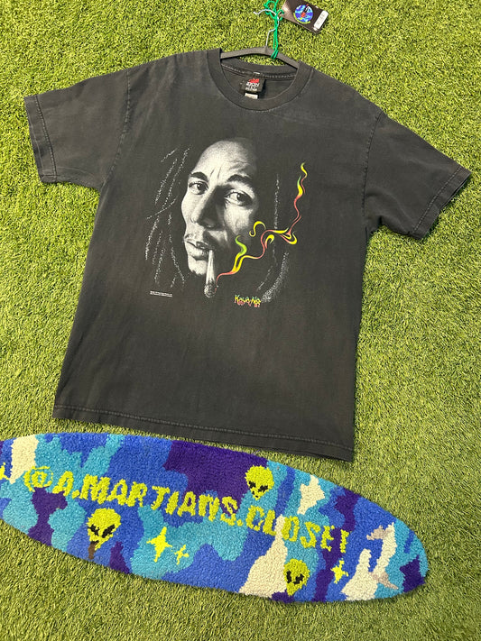 2007 Bob Marley Smoking Tee