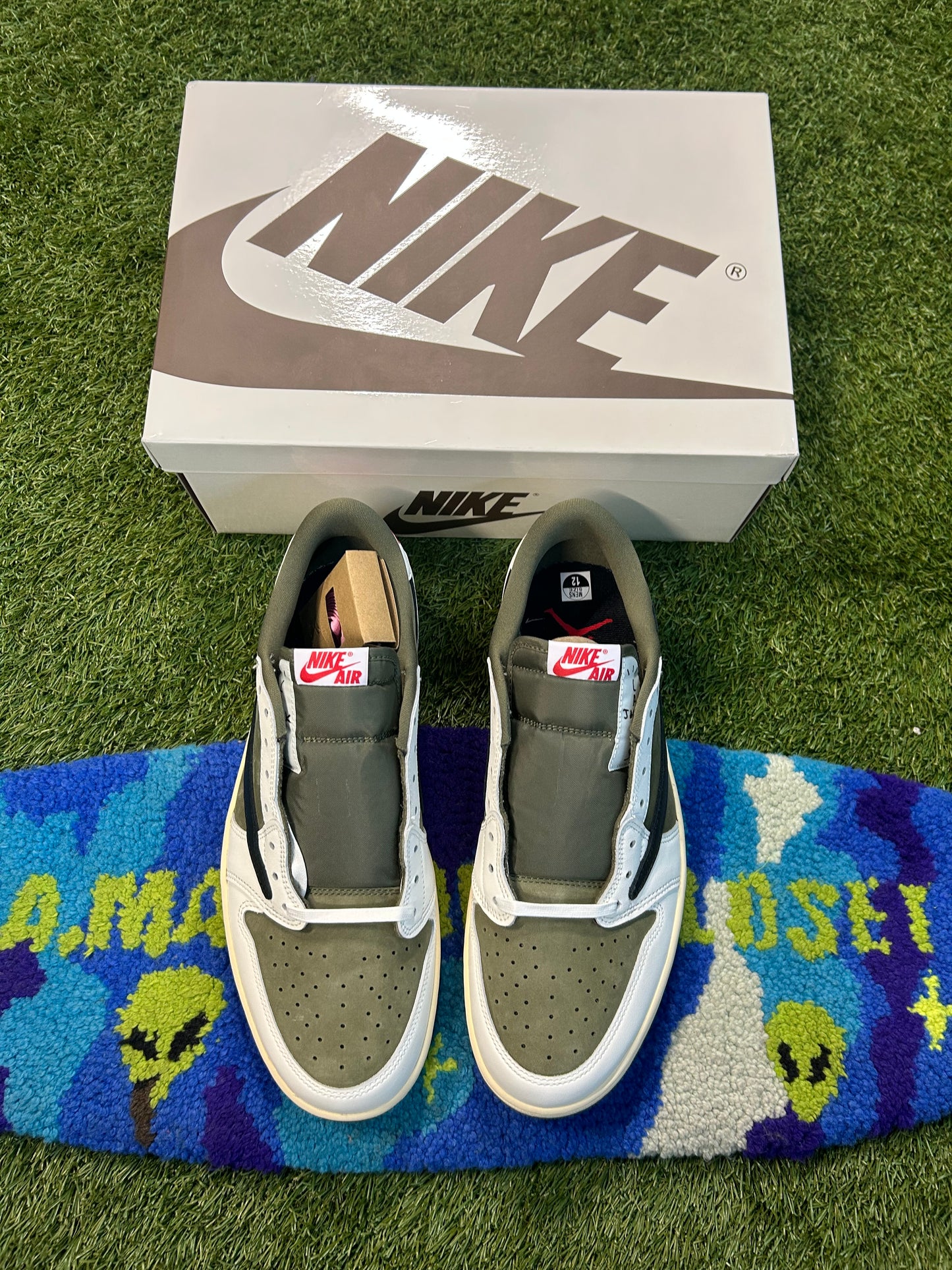 Jordan 1 Retro Low OG Travis Scott Medium Olive