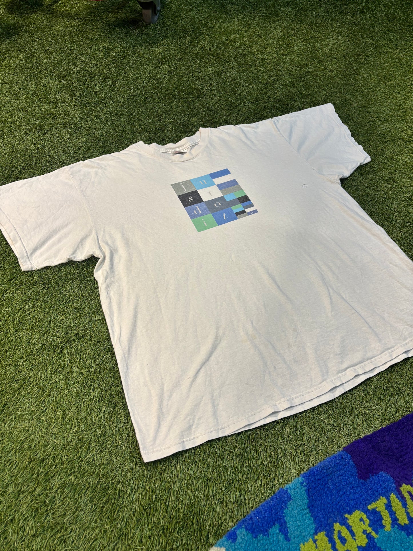 Nike Just Do It Block Logo Tee