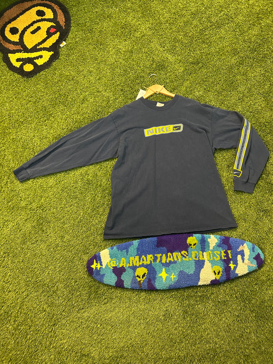 Y2K Nike Long Sleeve Grey Tag