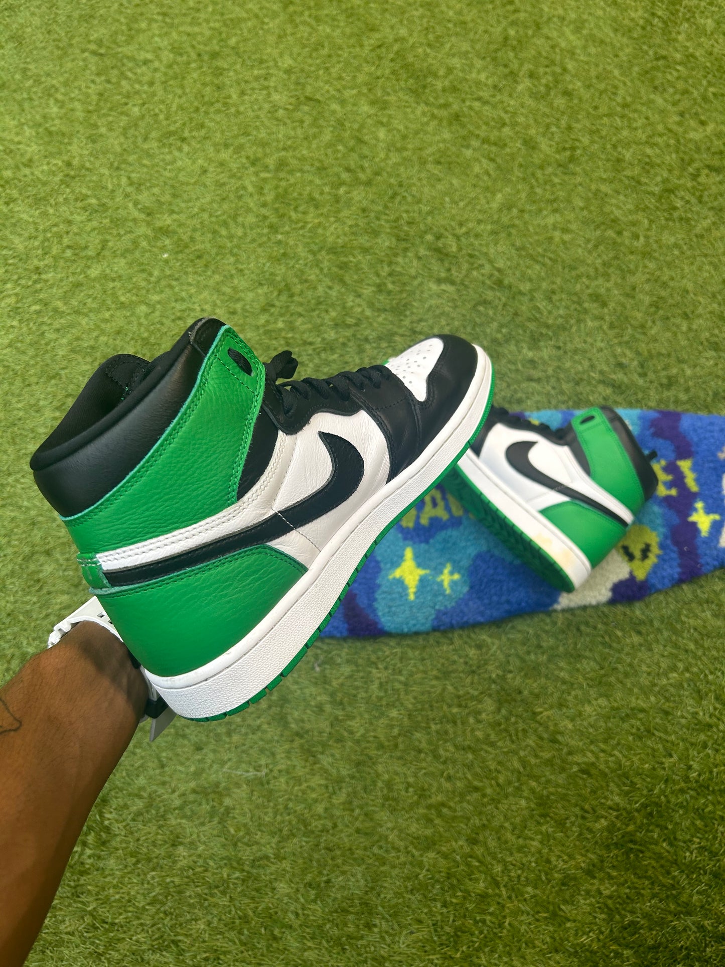 Jordan 1 Retro High OG Lucky Green(2022)