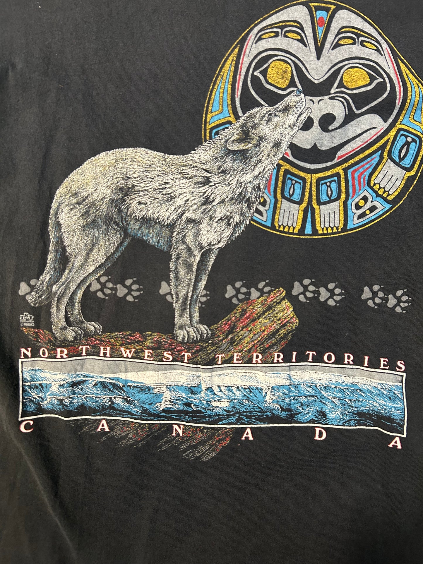 Vintage 90s Northwest Territory Canada Wolf Howl Tee