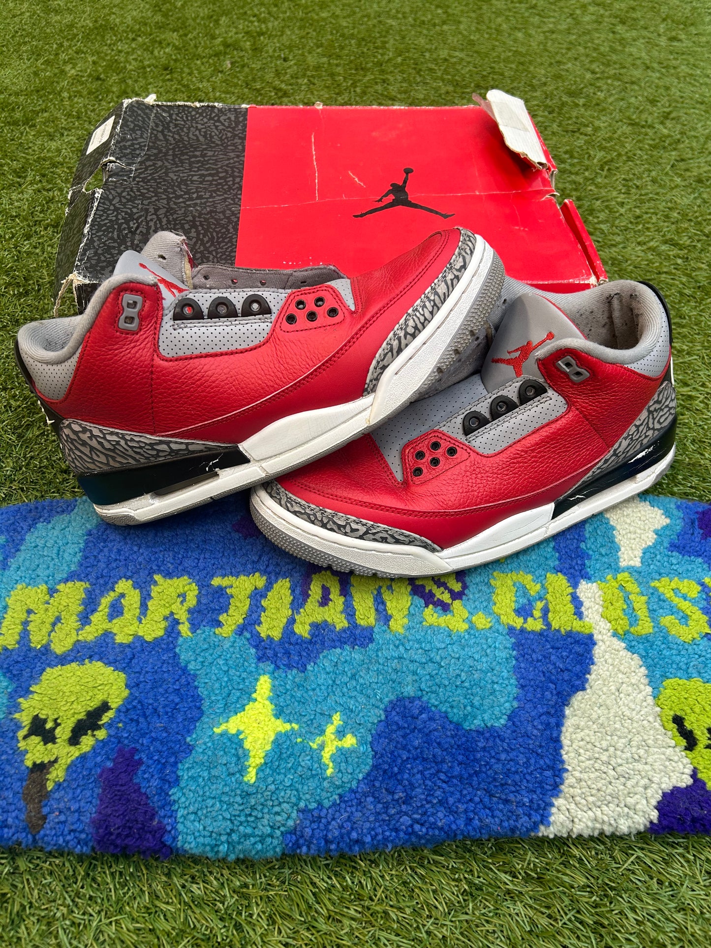 Jordan 3 Retro Fire Red Cement