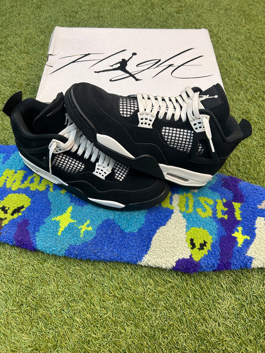 Jordan Retro 4 White Thunder(Used)