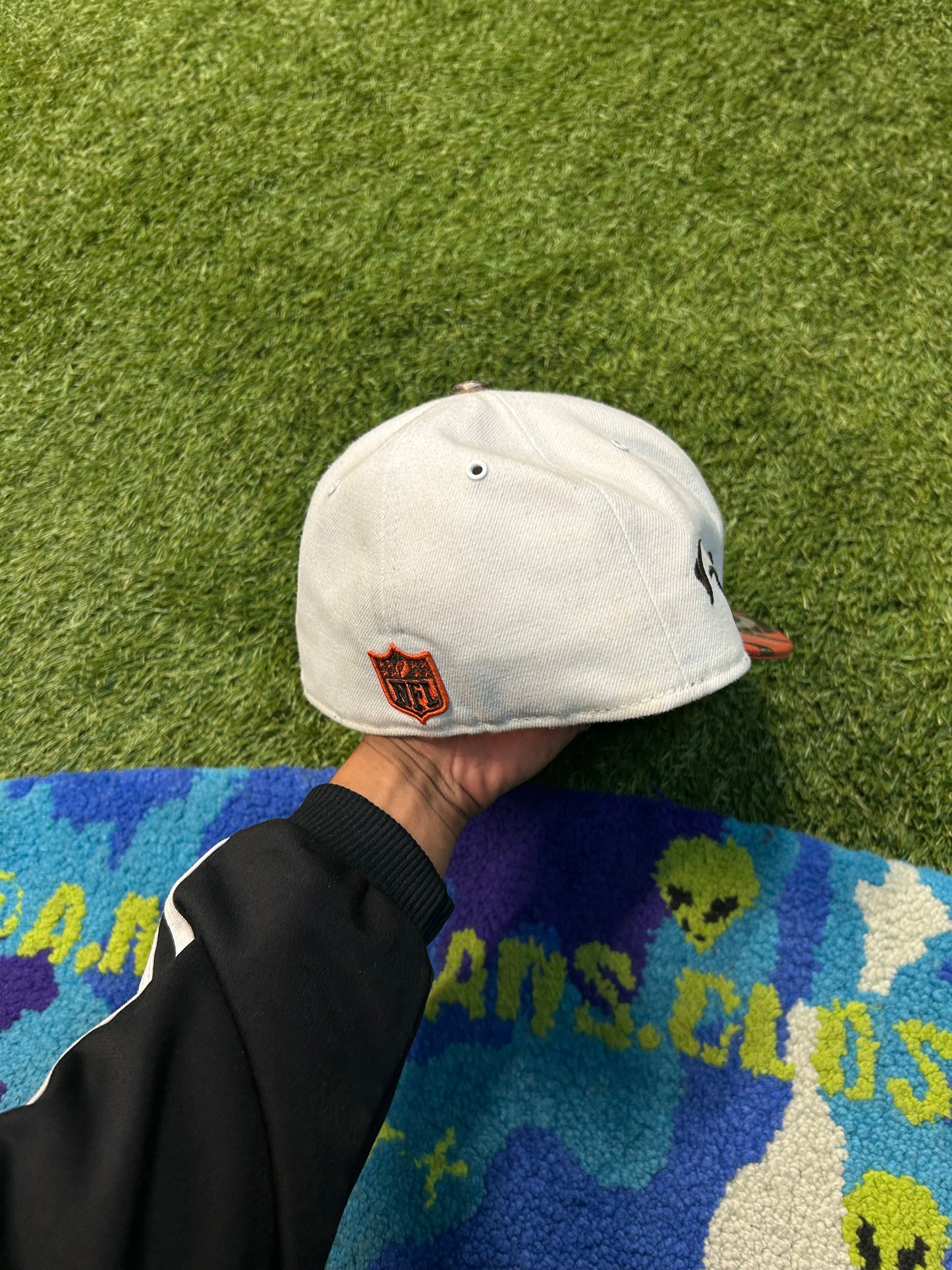 Y2K New Era Cleveland Browns Helmet Logo Fitted Cap