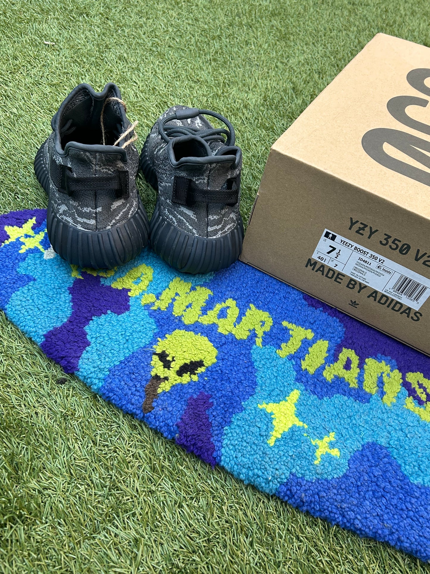 Adidas Yeezy Boost 350 V2 MX Dark Salt